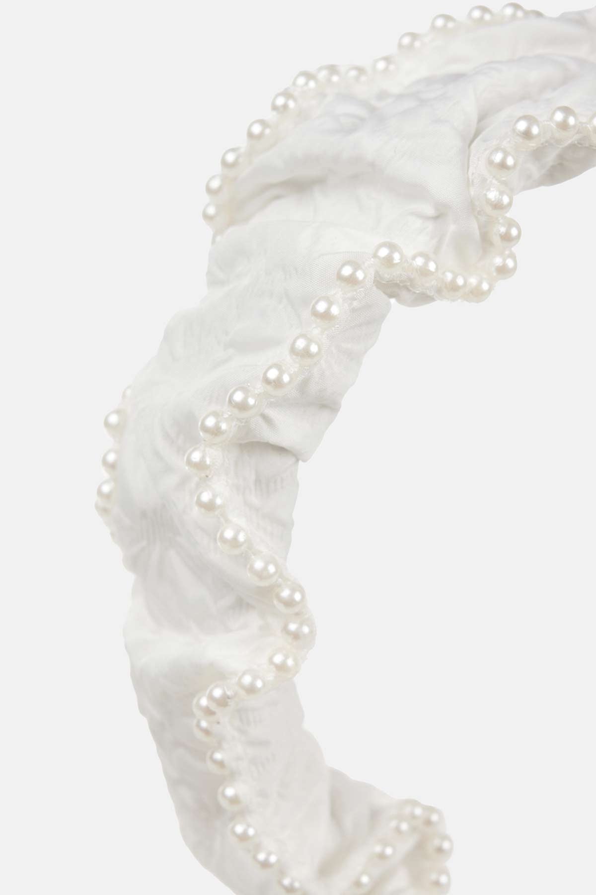 WHITE HAIR ACCESSORIES