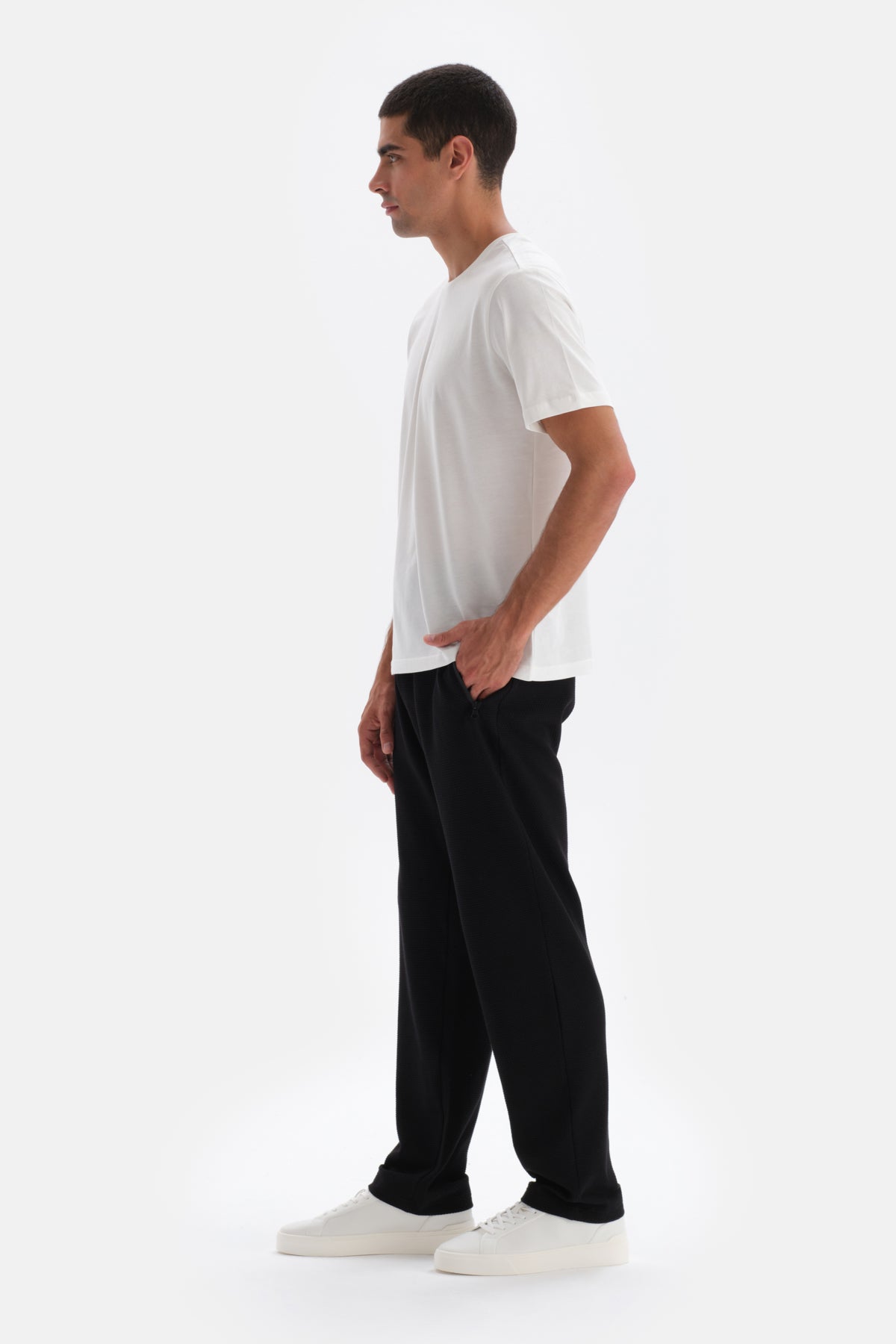 White CREW-NECK SUPIMA COTTON SHORT SLEEVE T-SHIRT