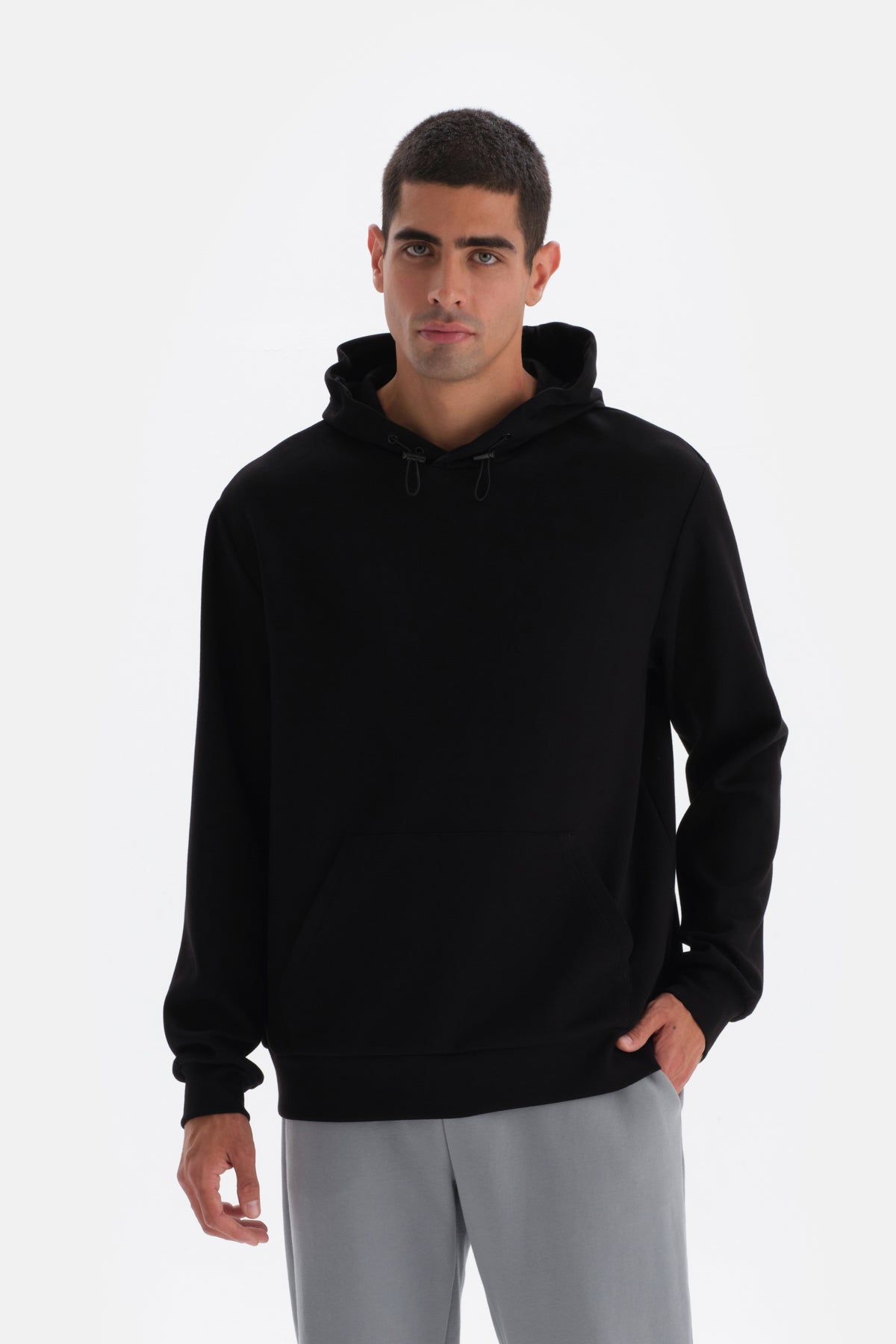 Black HOODED LONG SLEEVE SWEATSHIRT