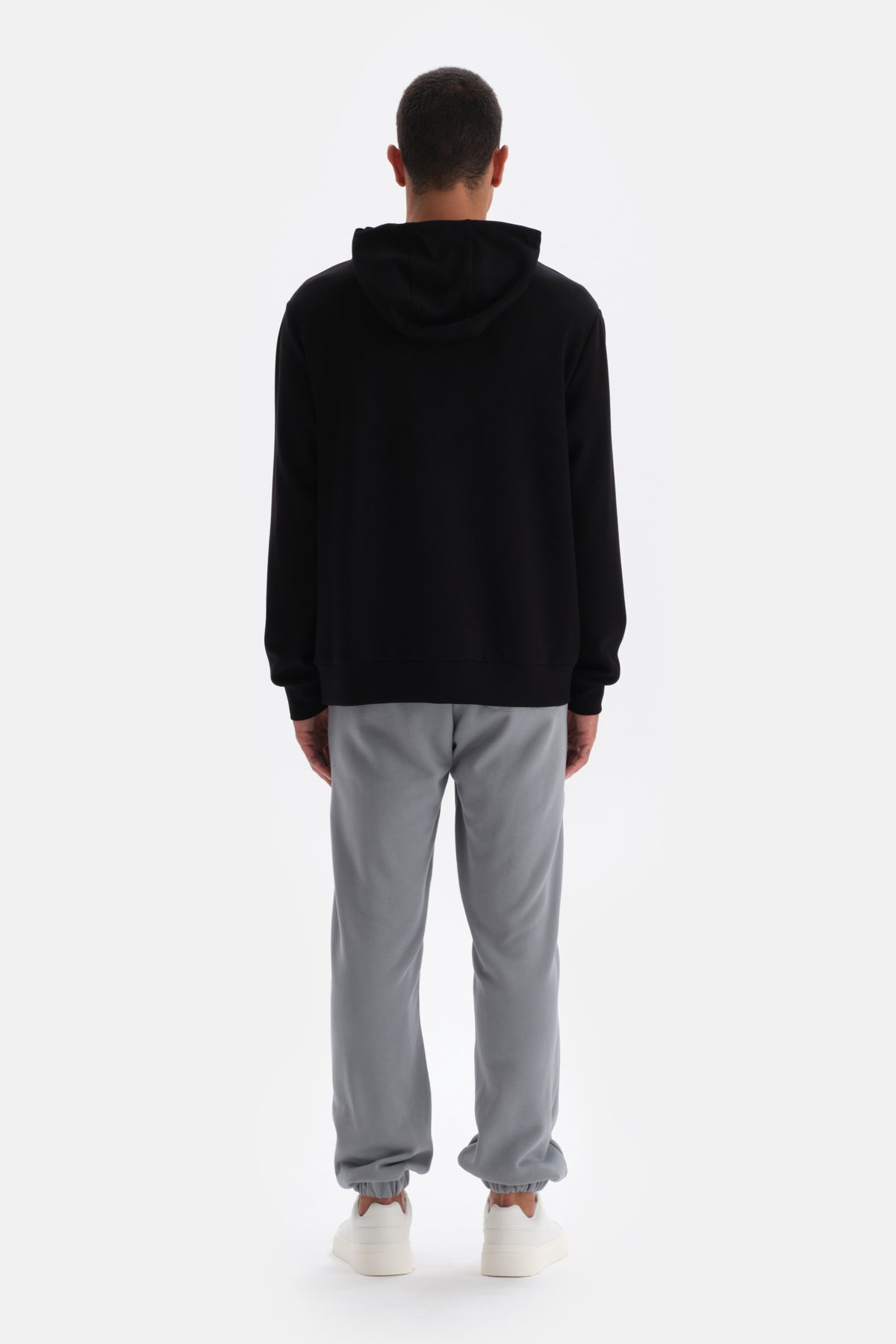 Black HOODED LONG SLEEVE SWEATSHIRT