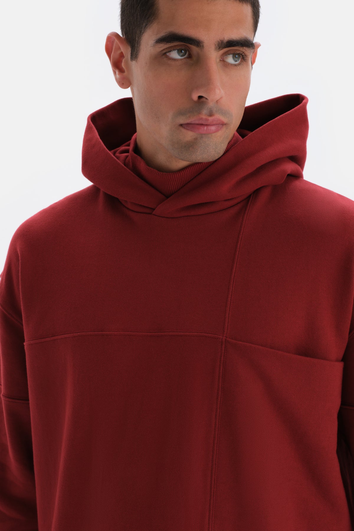 Bordeaux POCKET DETAILED HOODED SWEATSHIRT
