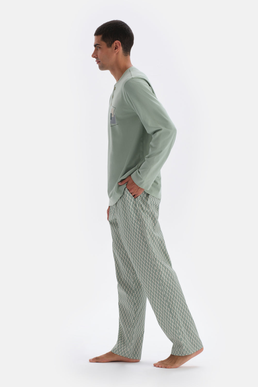Mint Green LONG SLEEVE PRINT DETAILED PAJAMAS SUIT WITH HALF-PLOT