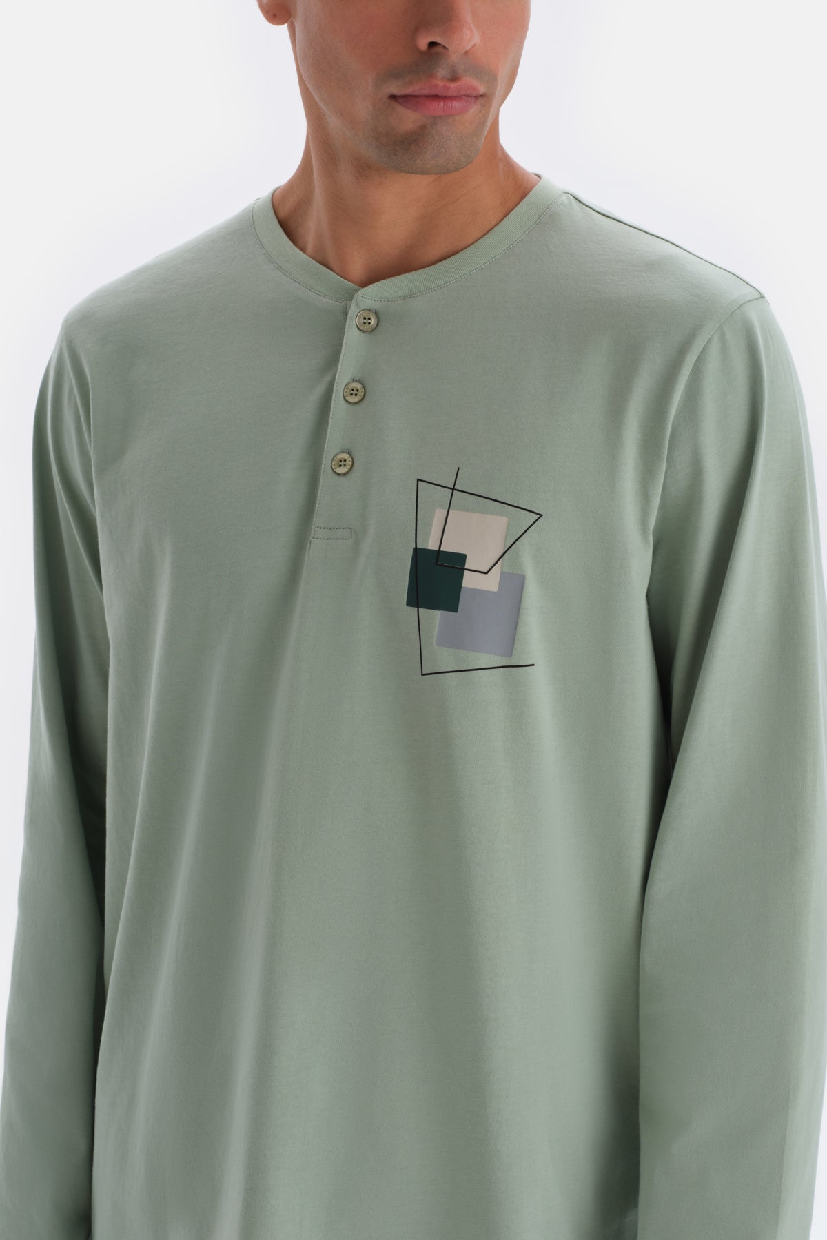 Mint Green LONG SLEEVE PRINT DETAILED PAJAMAS SUIT WITH HALF-PLOT