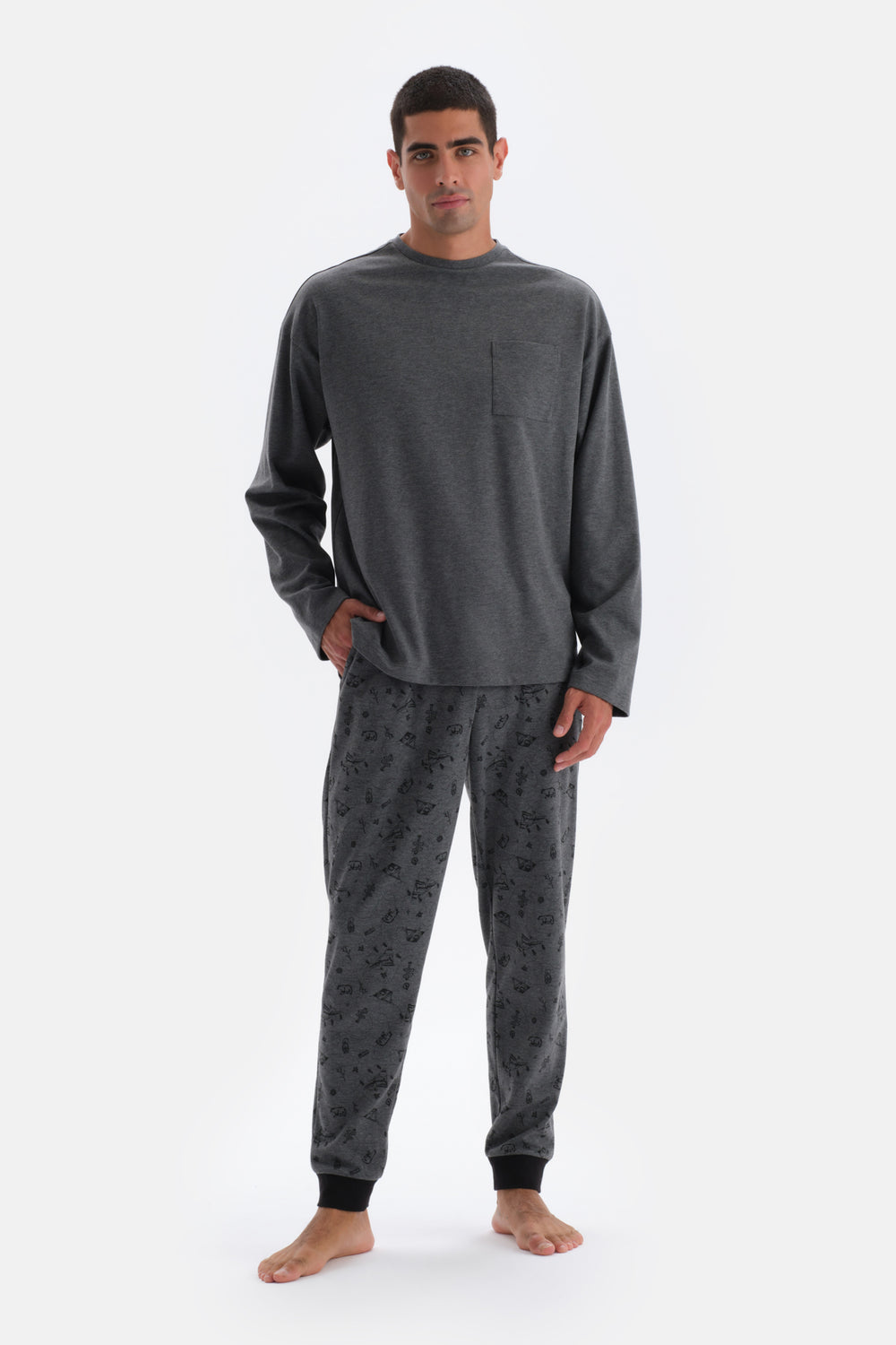 Smoke CREW-NECK LONG SLEEVE PRINT KNITTED PAJAMAS SUIT
