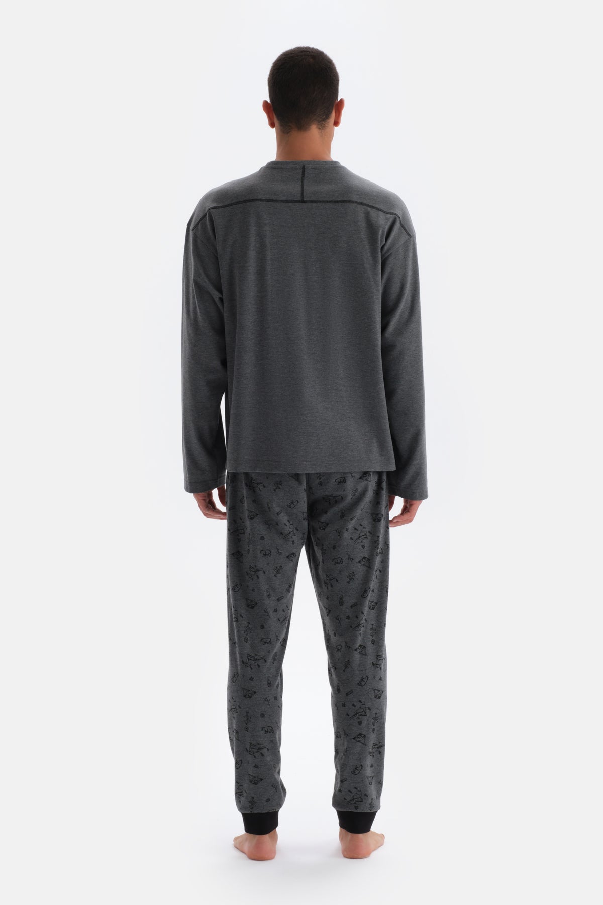 Smoke CREW-NECK LONG SLEEVE PRINT KNITTED PAJAMAS SUIT