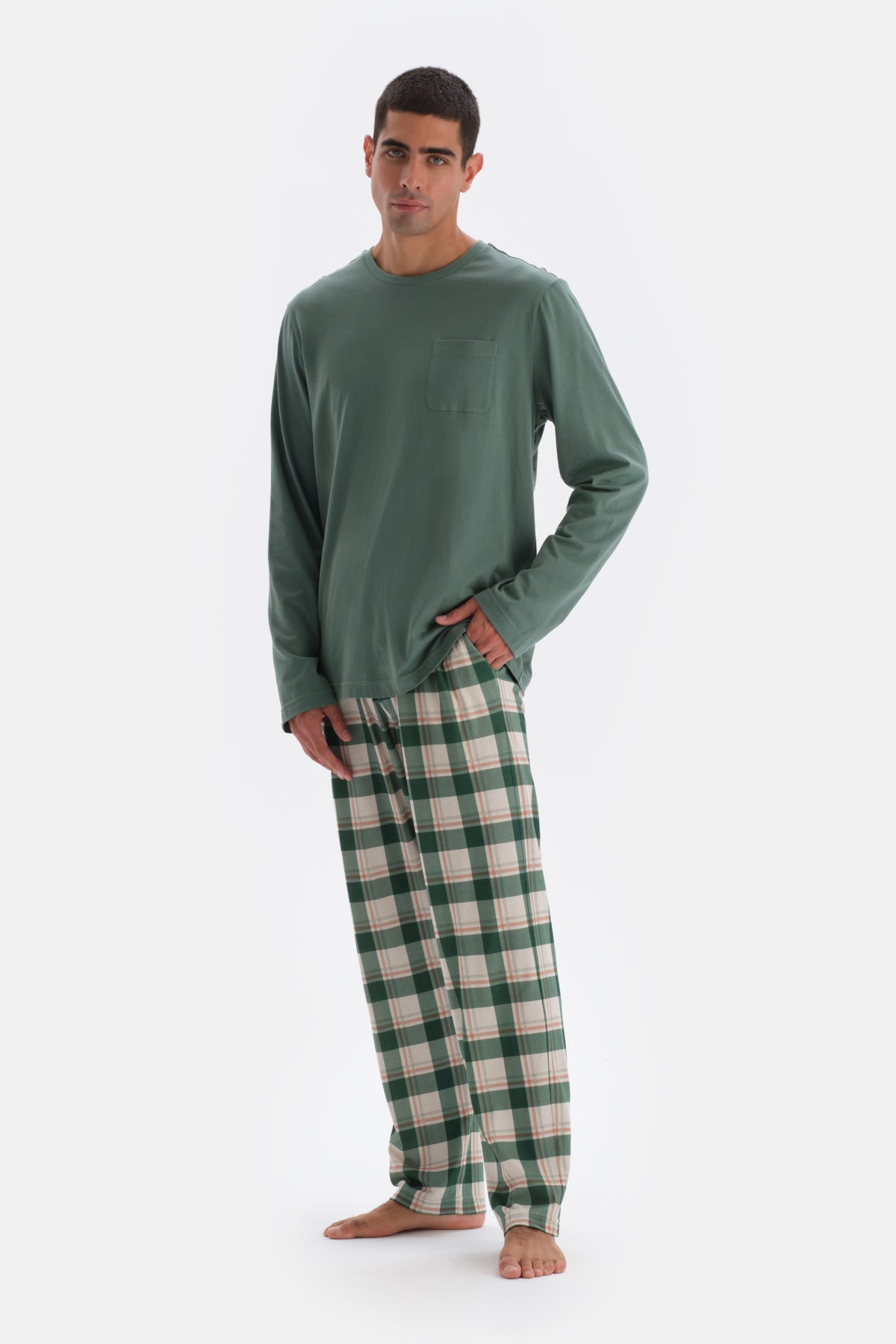 Yeşil Bisiklet Yaka Uzun Kollu Cep Detaylı Modal Pijama Takımı