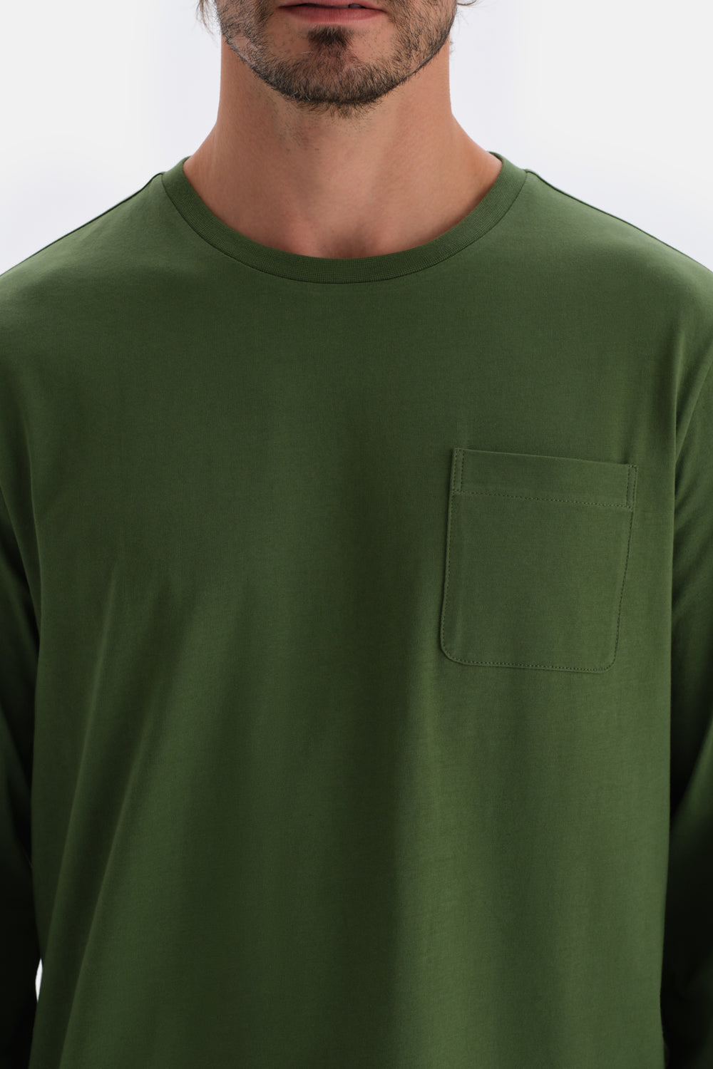 Green CREW-NECK POCKET DETAILED KNITTED PAJAMAS SUIT