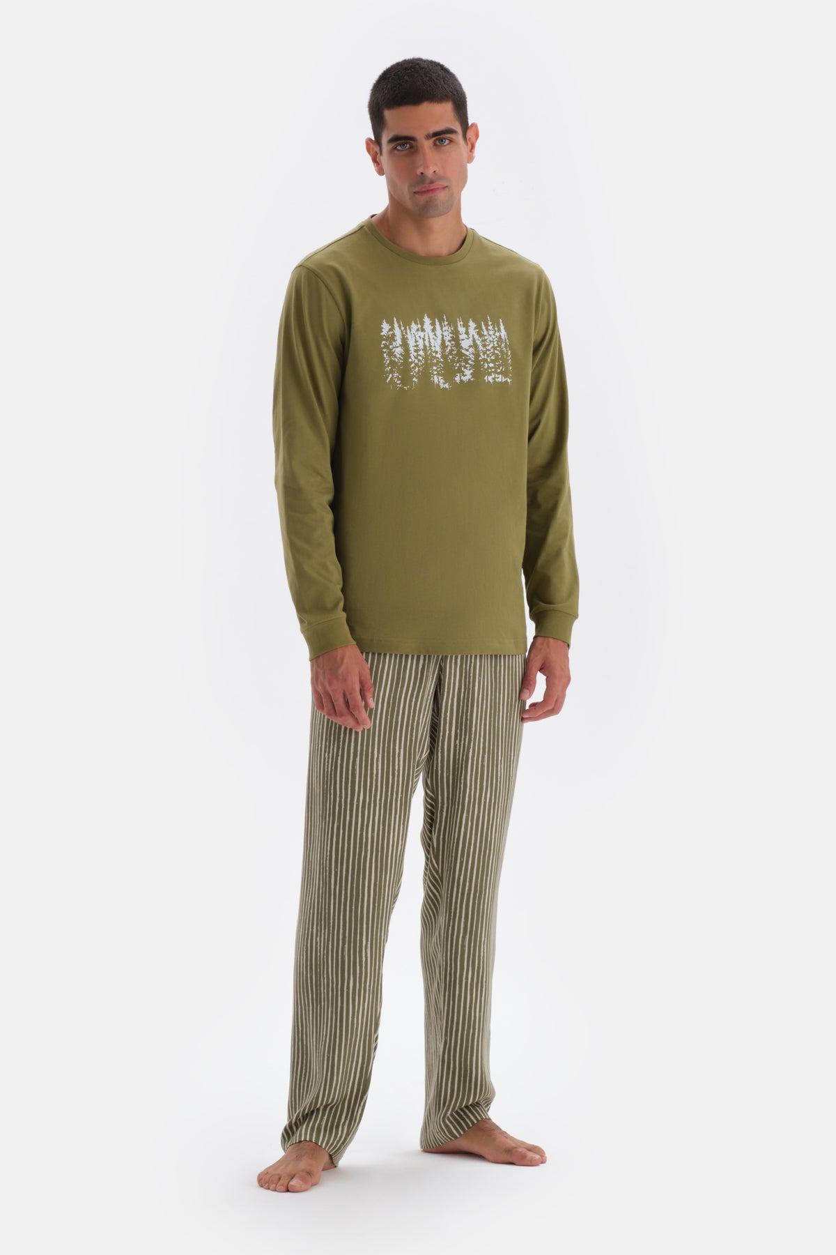 Green PRINT DETAILED LONG SLEEVE PAJAMAS SUIT WITH WOVEN BOTTOM
