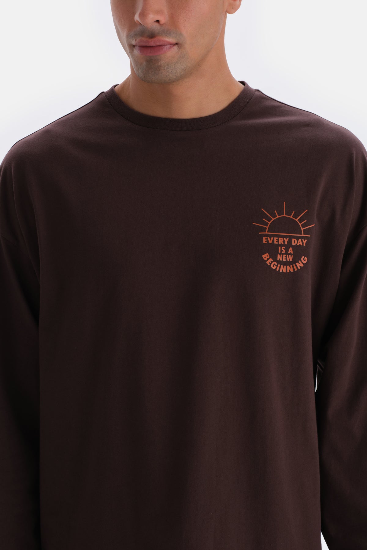 Dark Brown PRINT DETAILED CREW-NECK COTTON MODAL PAJAMAS SUIT