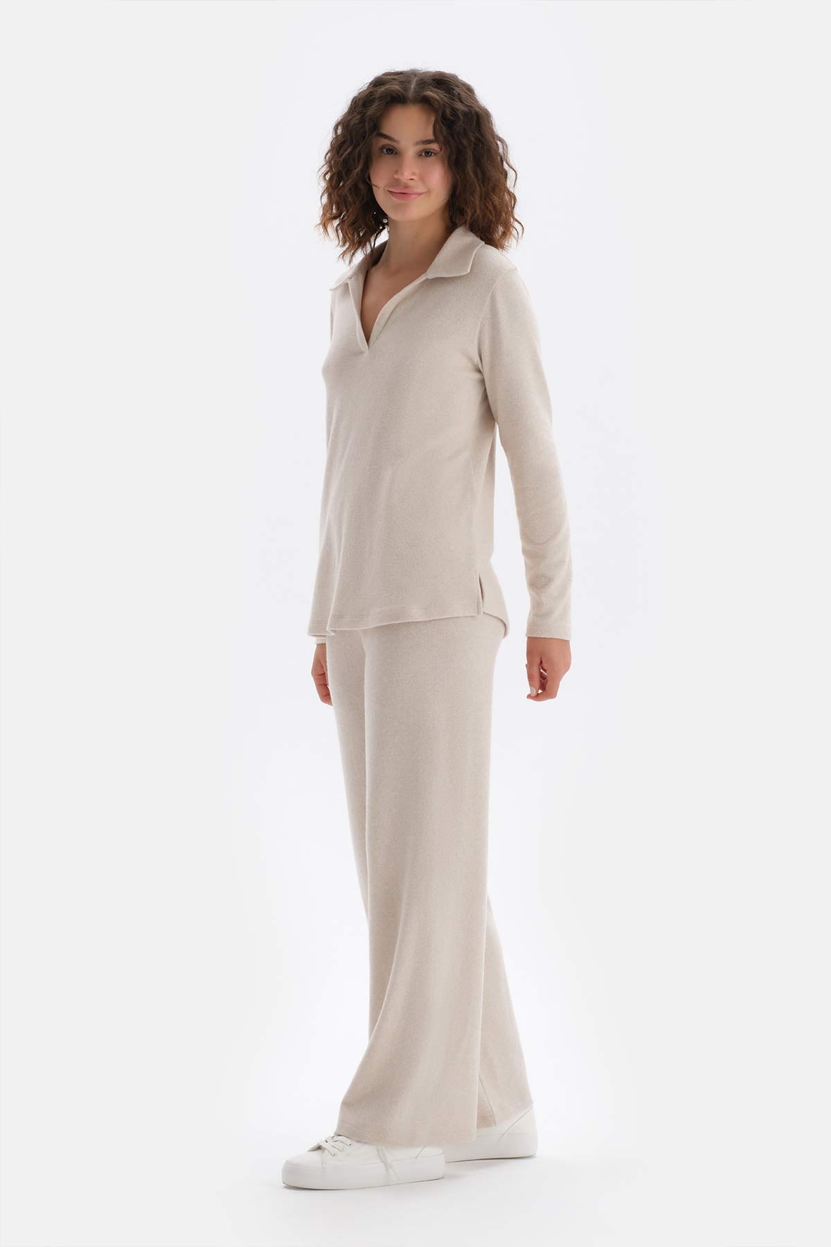 Bej Melanj Polo Yaka Uzun Kollu Sweatshirt