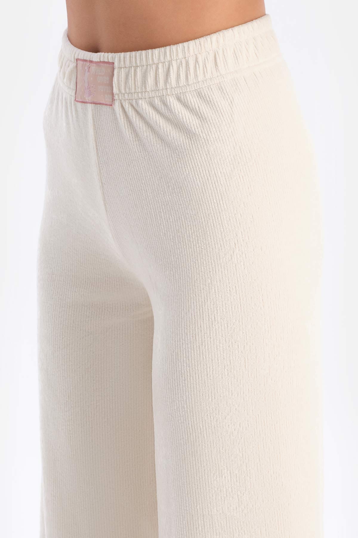 Ecru LABEL DETAILED WIDE LEG VELVET PANTS