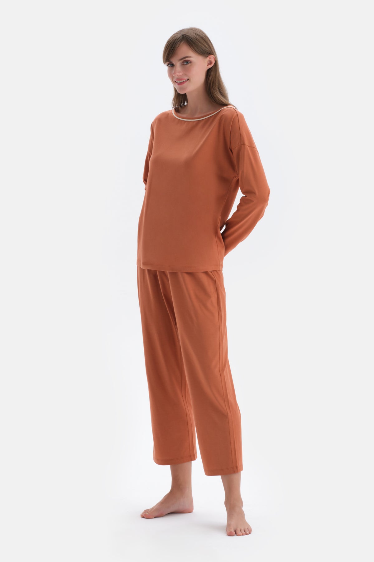 Kiremit Kayık Yaka Uzun Kollu Tişört Pantolon Pijama Takımı