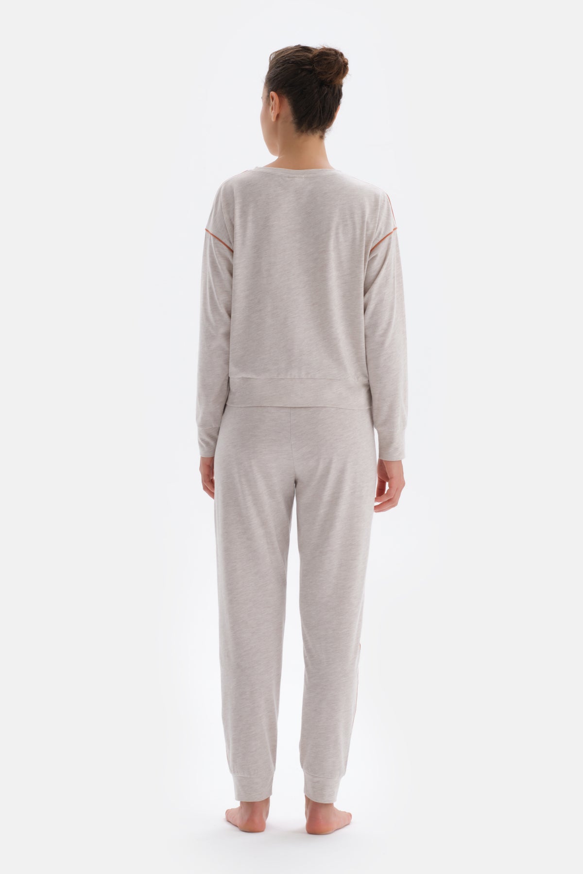 Ecru Melange SLOGAN PRINTED T-SHIRT PANTS PAJAMA SUIT