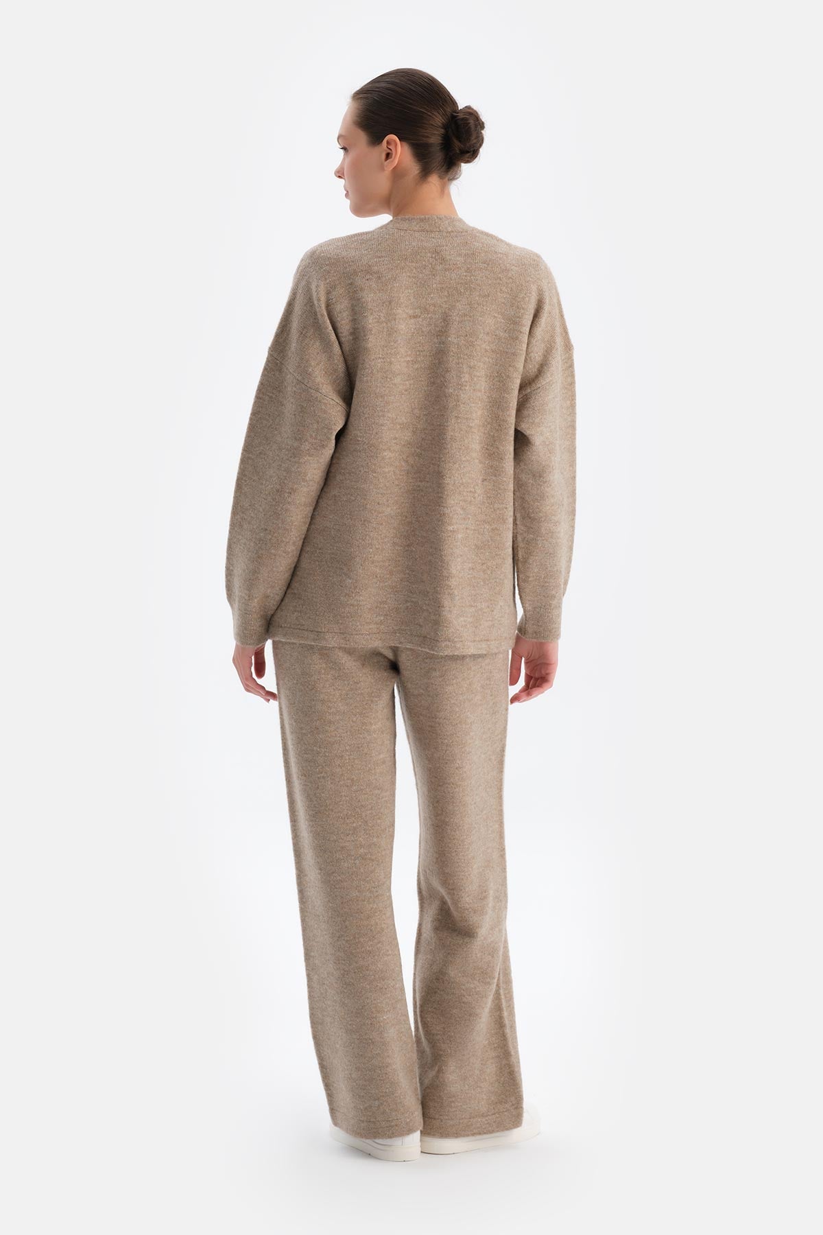 Beige LONG SLEEVE WOOL CARDIGAN