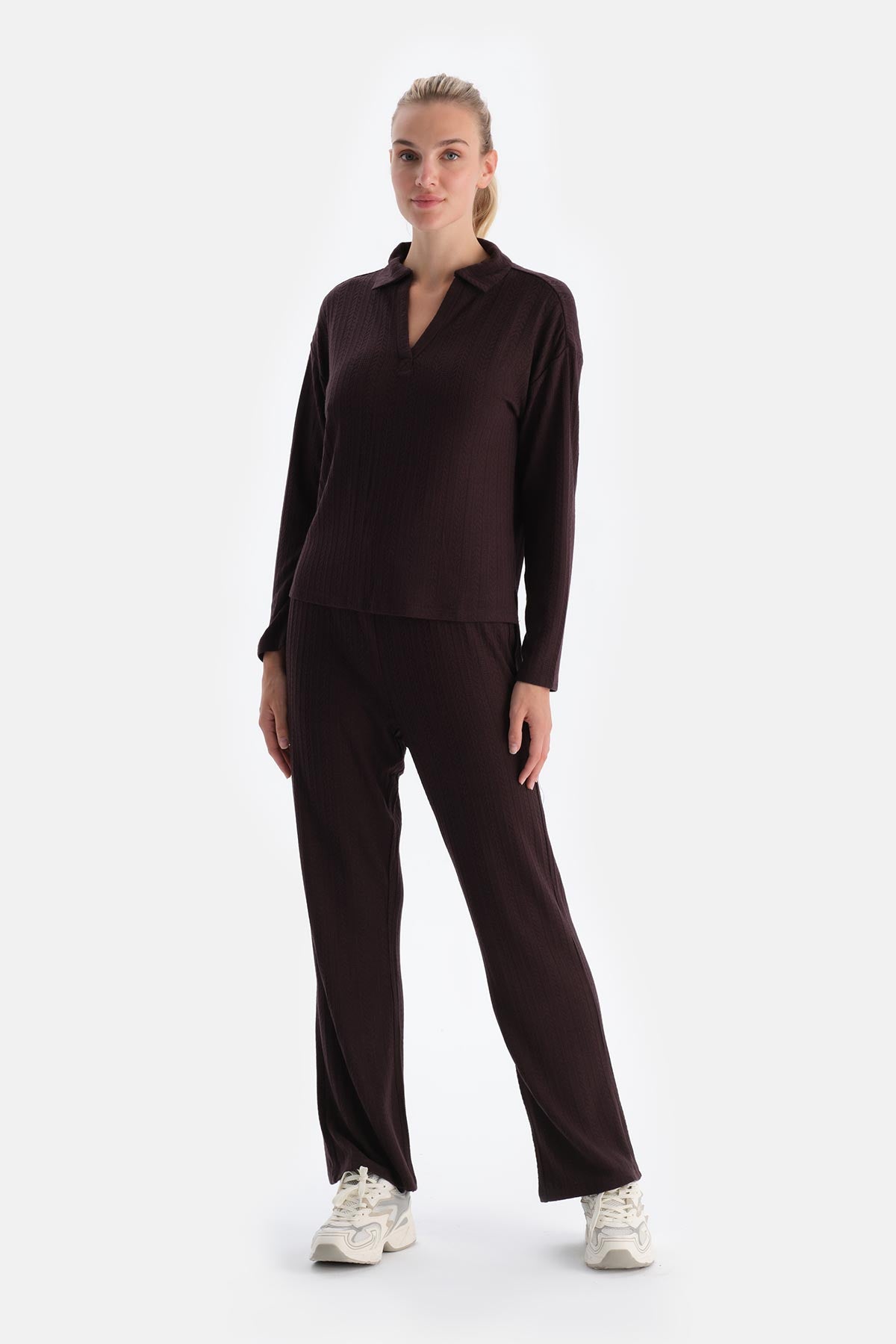 Koyu Kahve Örgü Detaylı Pantolon