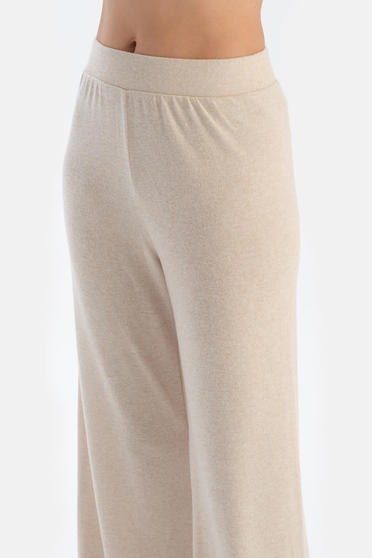 Ecru HIGH WAIST WIDE LEG BASIC PANTS