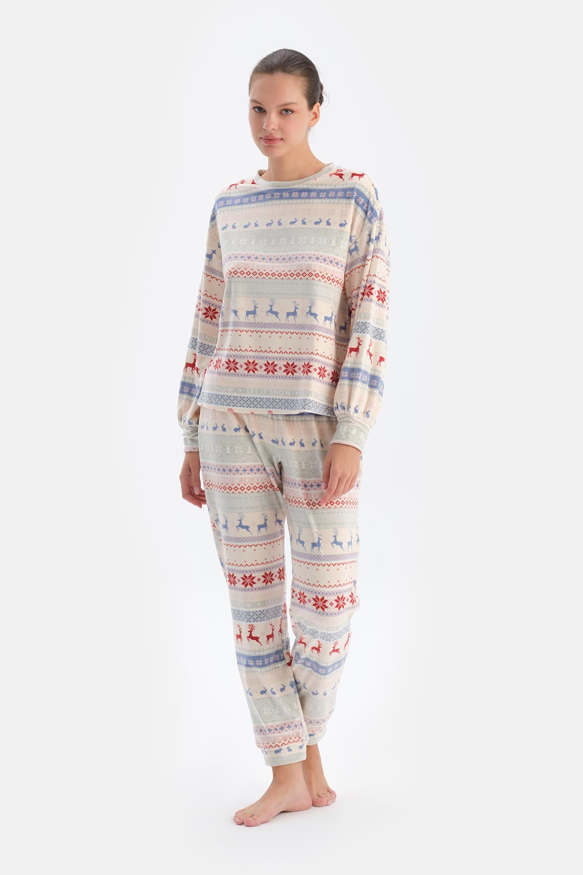 MULTICOLOR PRINTED VELVET PAJAMA SET