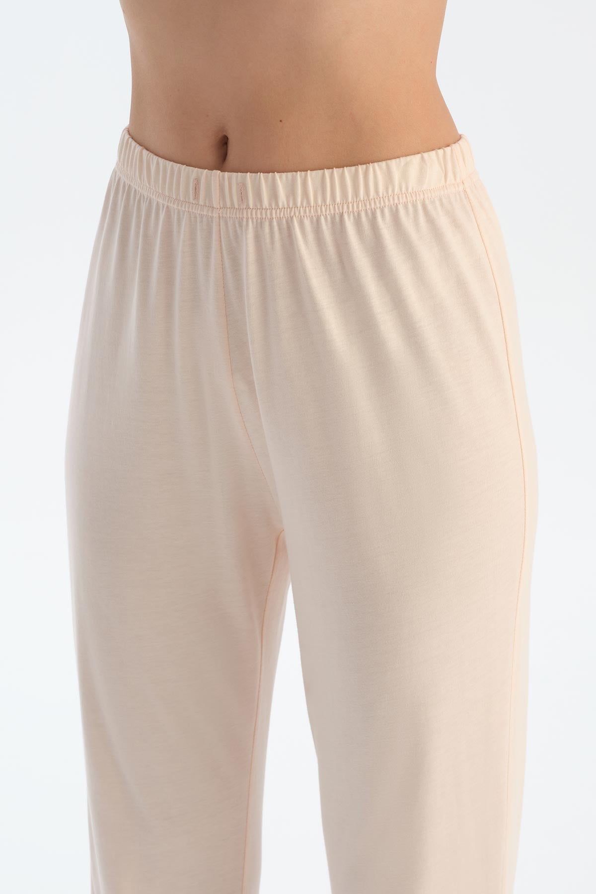 Pudra Kayık Yaka Dantel Detaylı Penye Modal Pijama Takımı