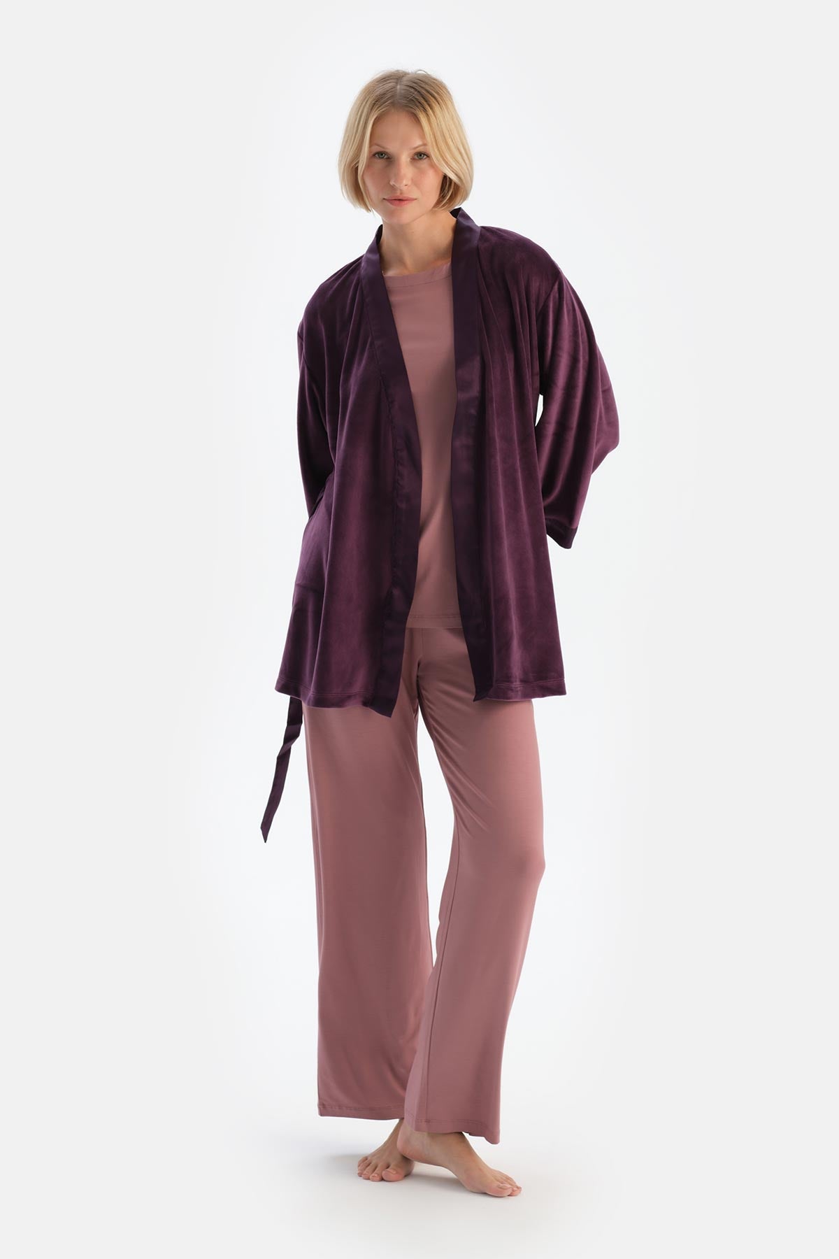 Damson VELVET DRESSING GOWN WITH SATIN GARNISH