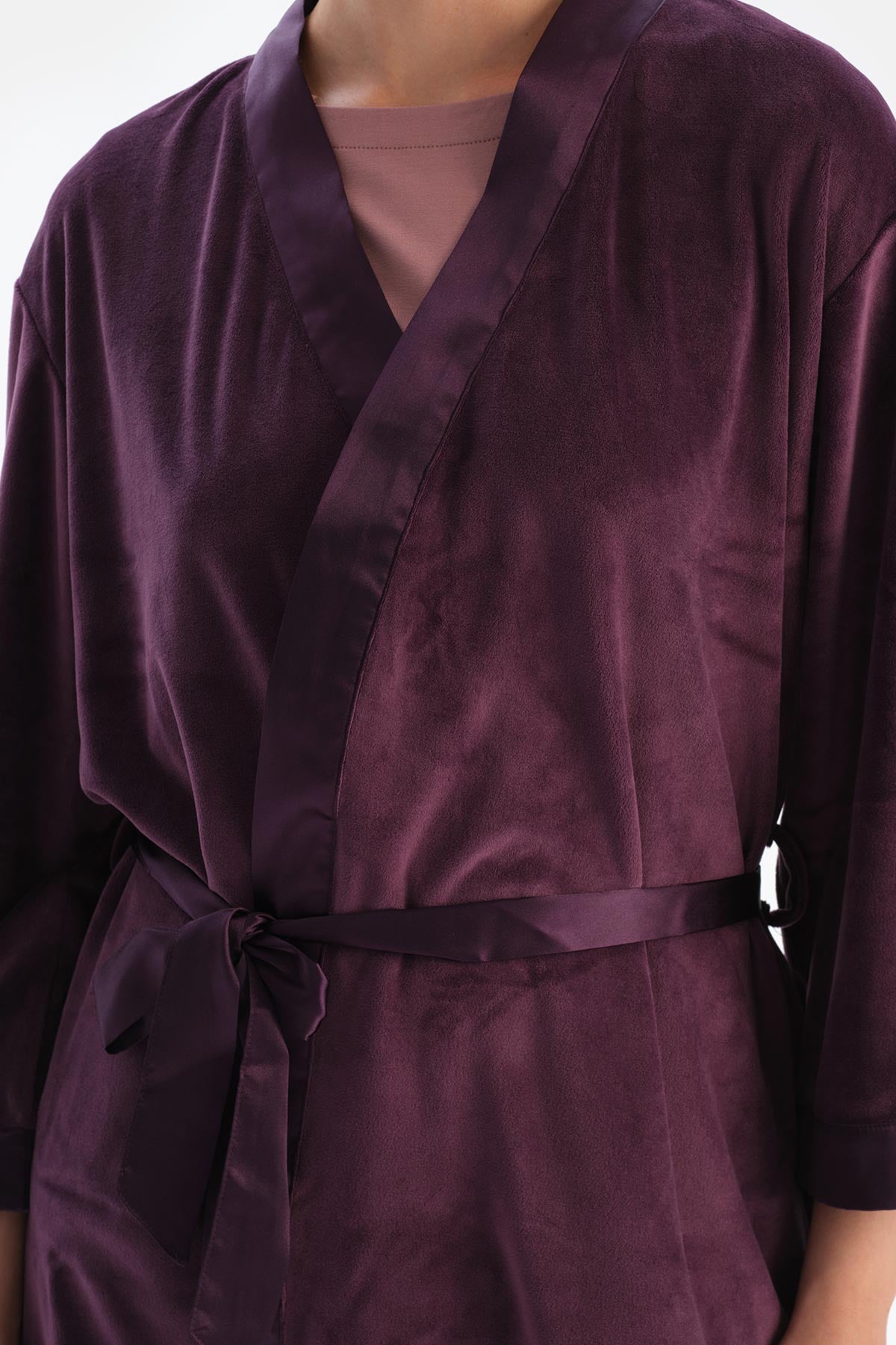 Damson VELVET DRESSING GOWN WITH SATIN GARNISH