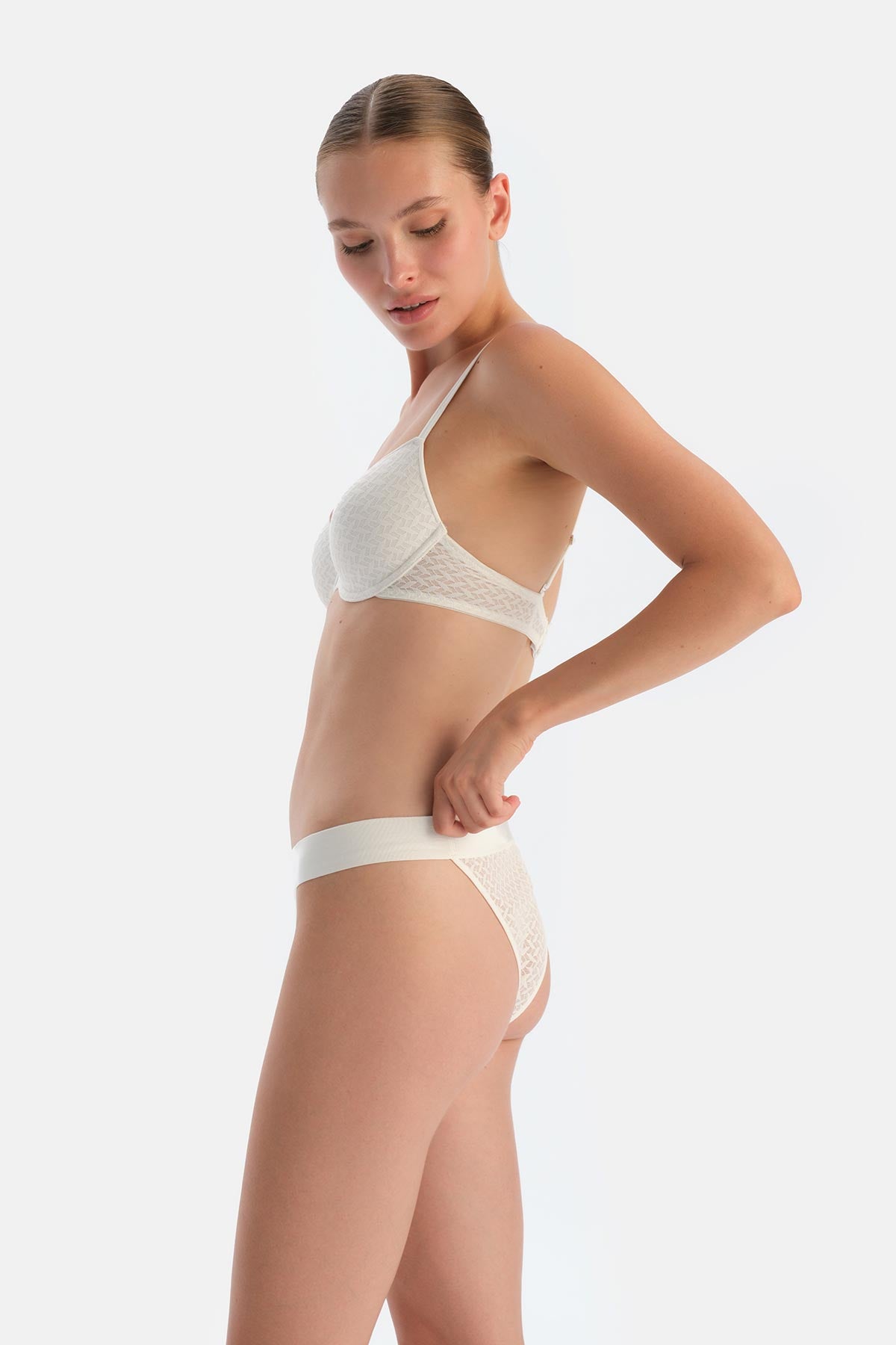 Off White BRAZILIAN PANTIES WITH PREMIUM LACE AND RUBBER DETAIL