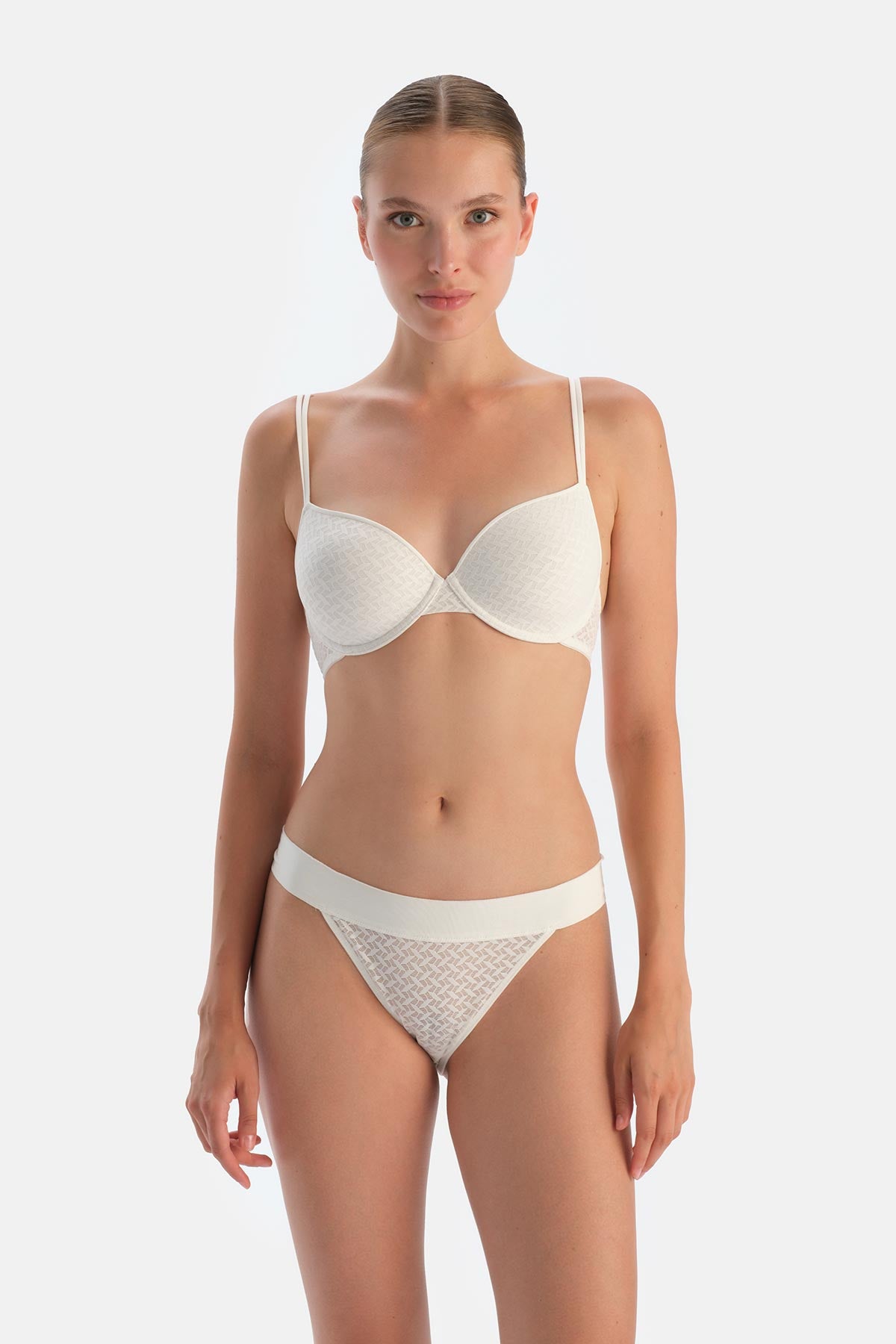 Off White BRAZILIAN PANTIES WITH PREMIUM LACE AND RUBBER DETAIL