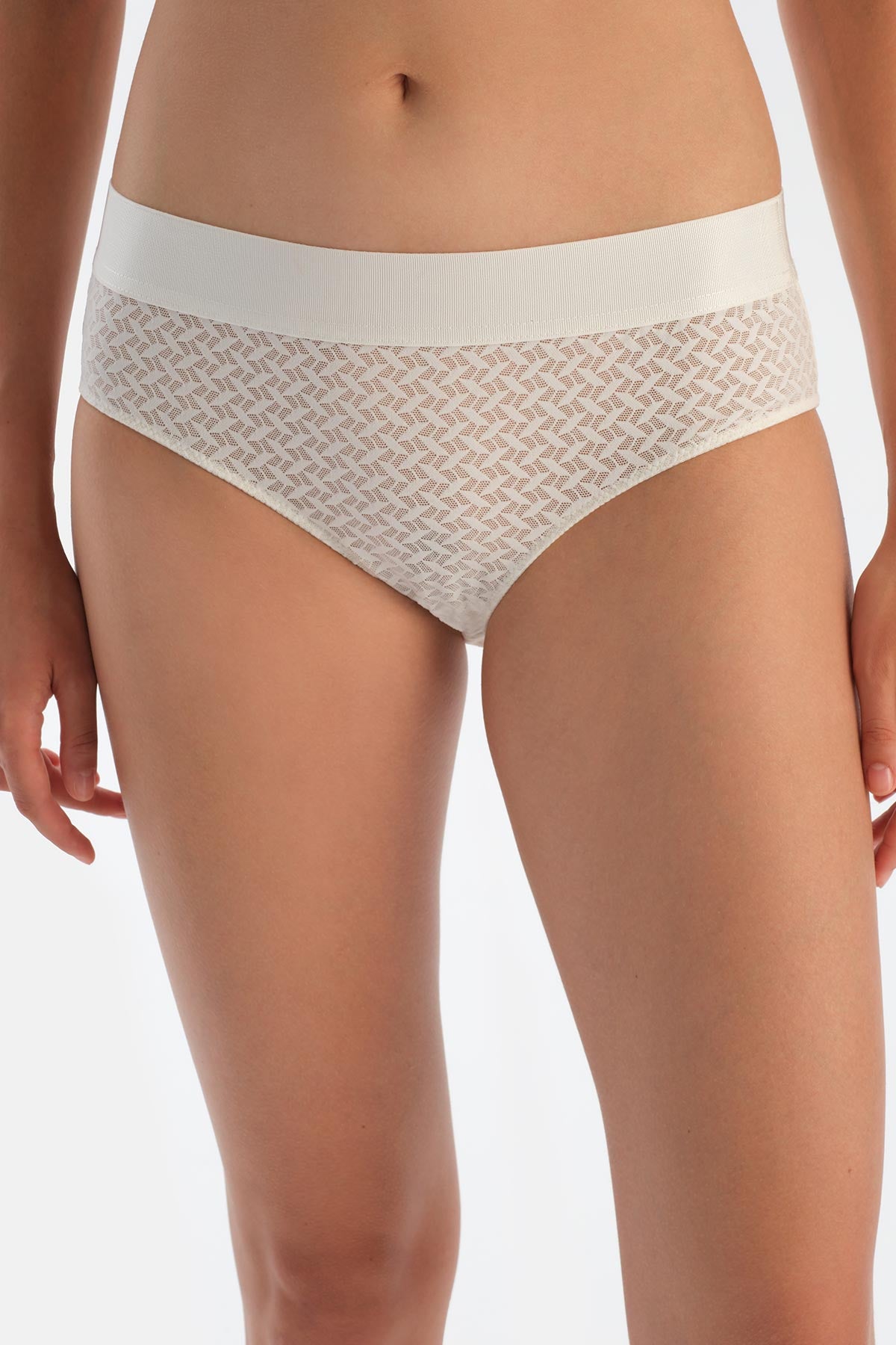 Off White PREMIUM LACE AND RUBBER DETAIL HIPSTER PANTIES