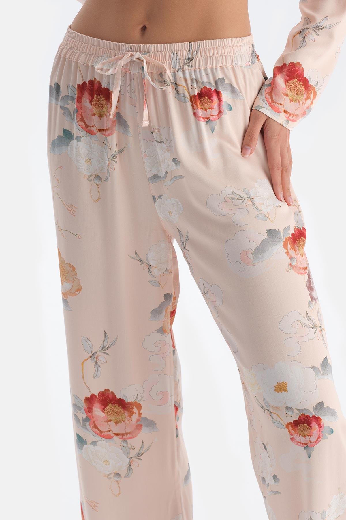 Cream FLORAL VISCOSE WOVEN TROUSERS