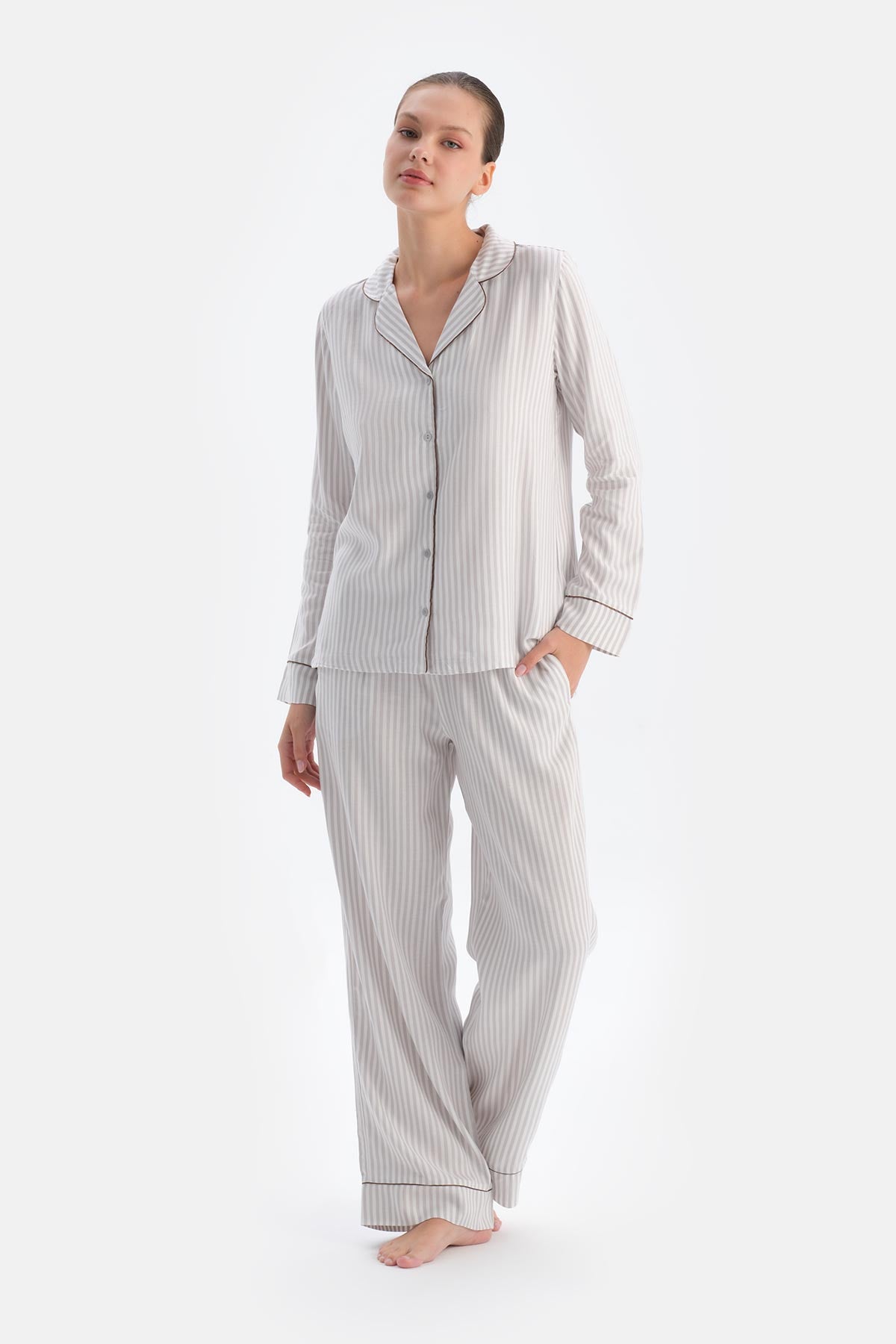 White STRIPED VISCOSE WOVEN TROUSERS