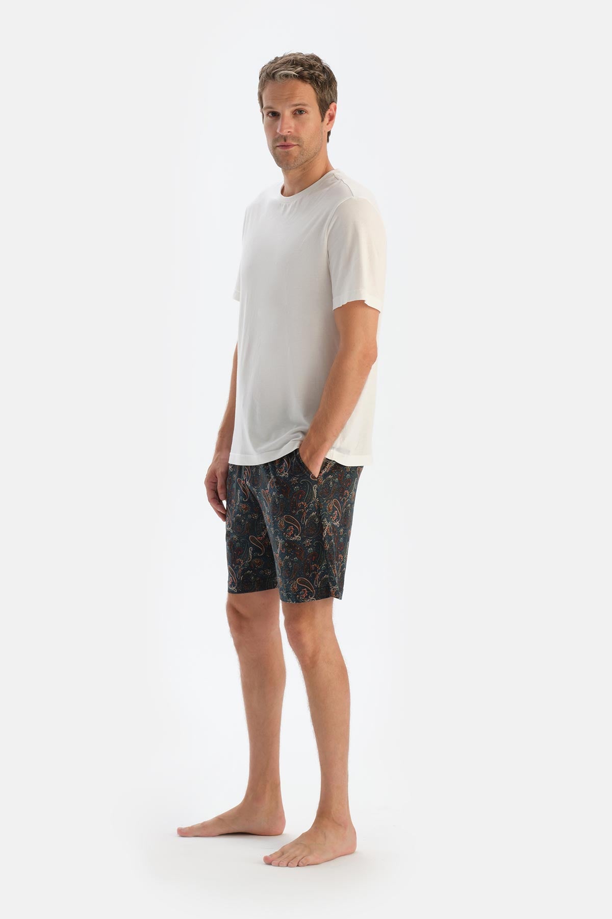Ecru CREW NECK SHORT SLEEVE T-SHIRT PAJAMA SET WITH PATTERNED SHORTS