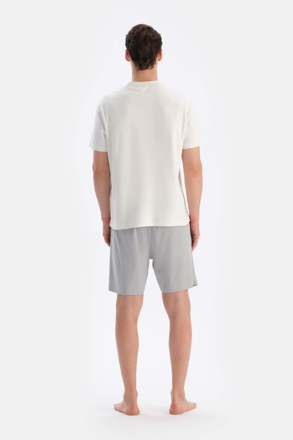 Beyaz Ipek Apre Interlok Bisiklet Yaka Tişört