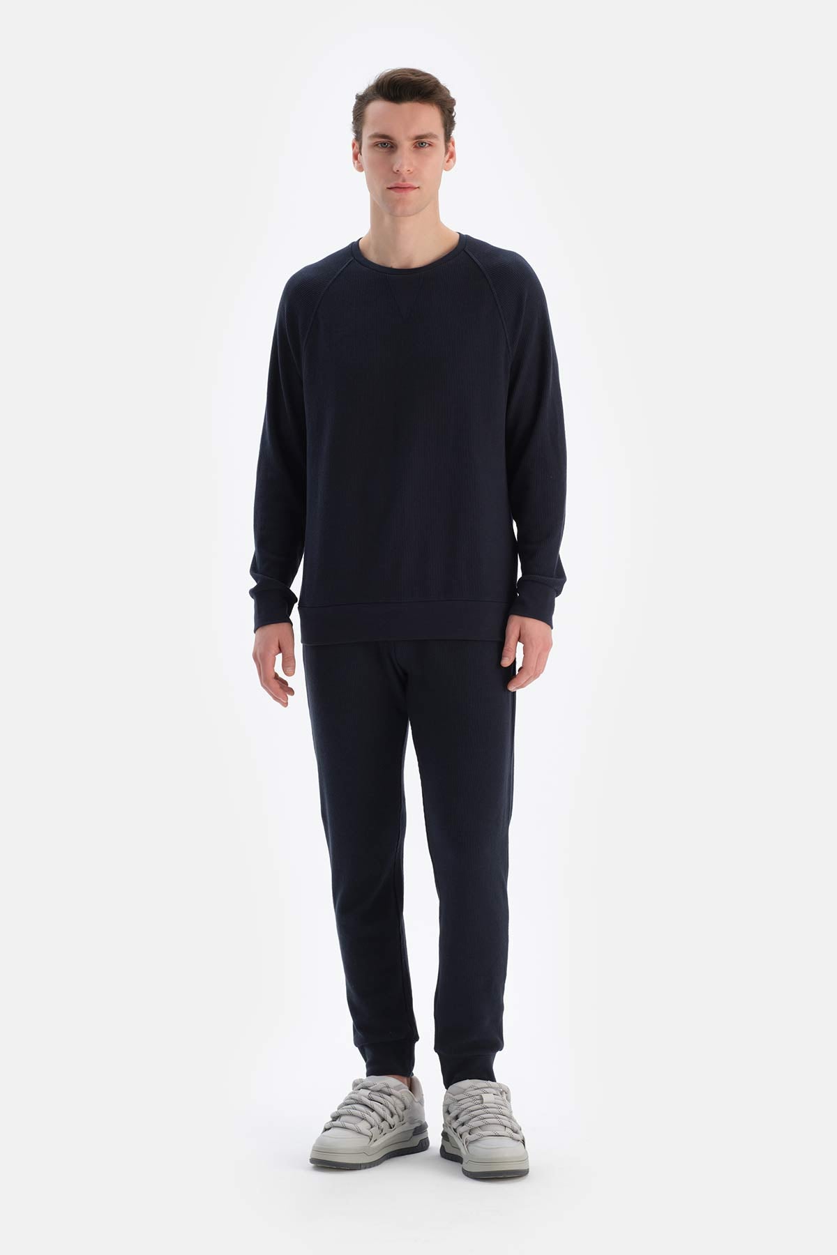 Lacivert Bisiklet Yaka Uzun Kollu Waffle Sweatshırt