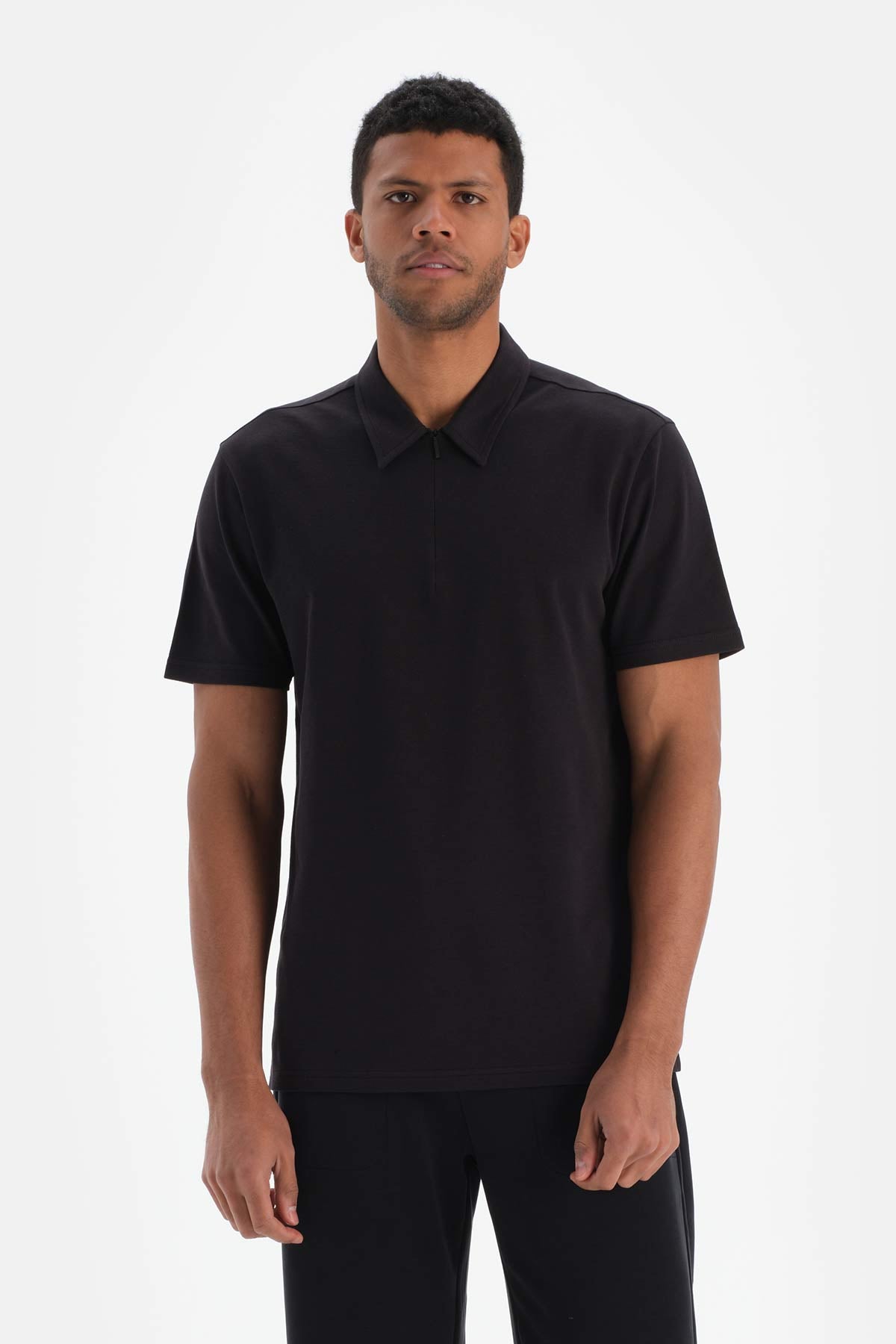 Siyah Dagi Active Erkek Fermuarlı Tişört