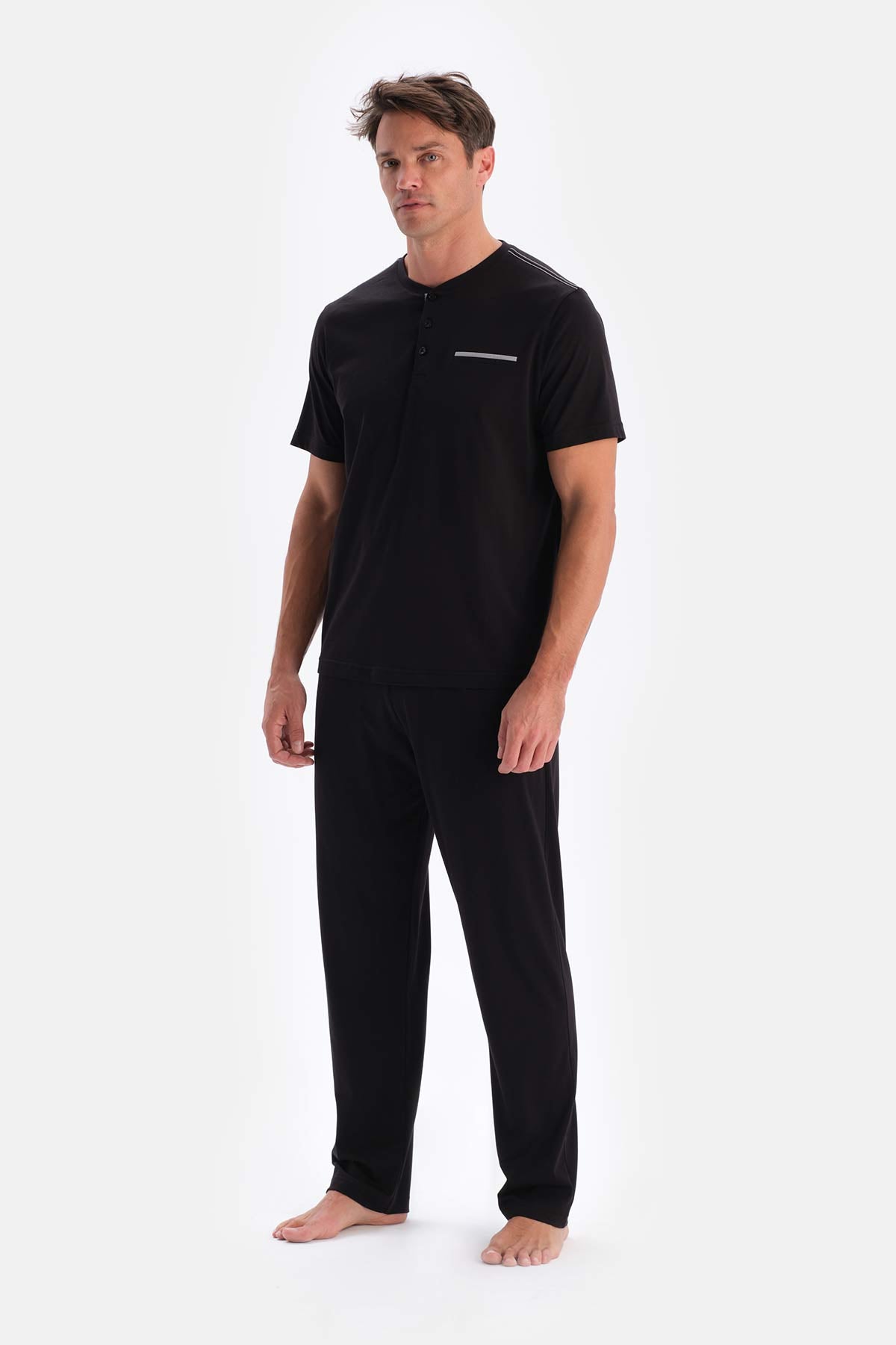 Black HALF POTTED SHORT SLEEVE SHORTS TROUSERS TRIPLE PAJAMA SET