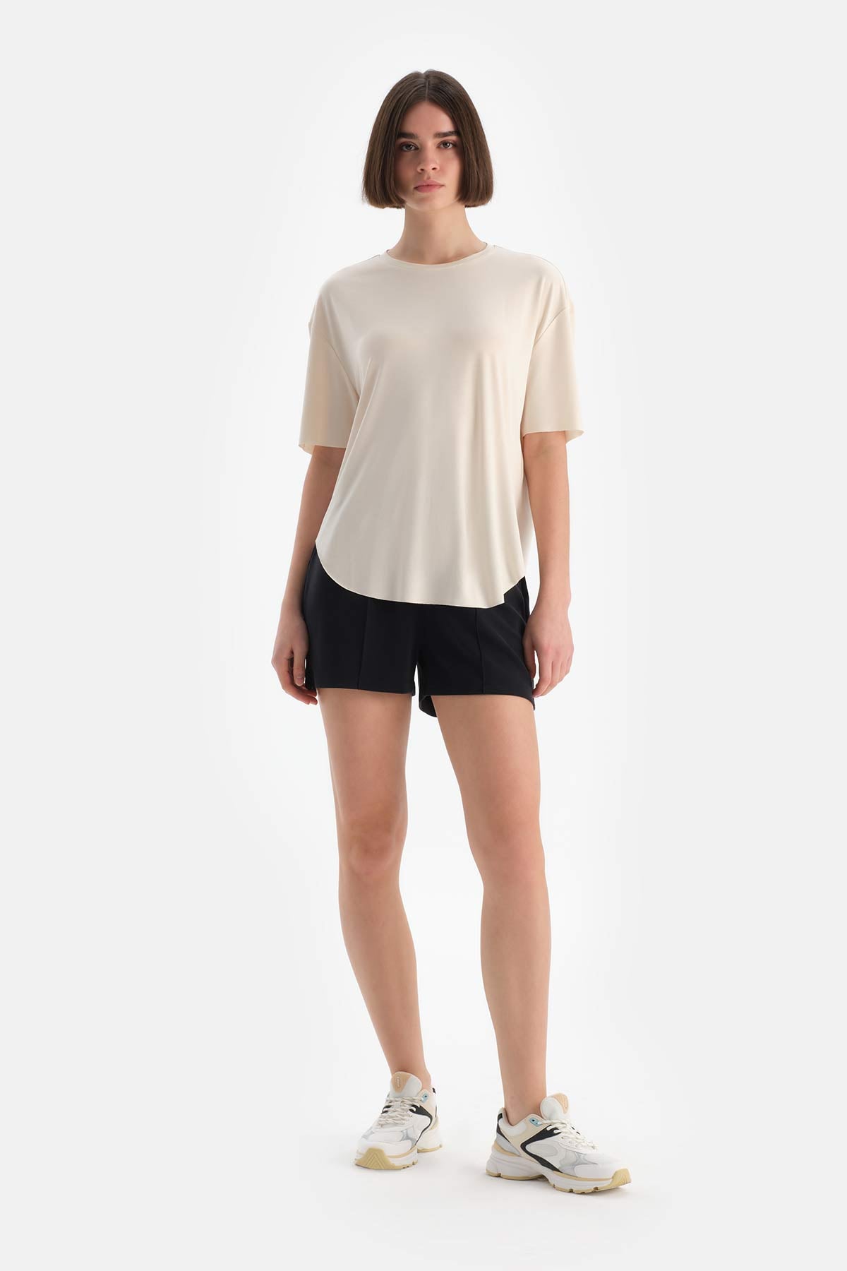 Ekru Dagi Active Kadın Modal Tişört