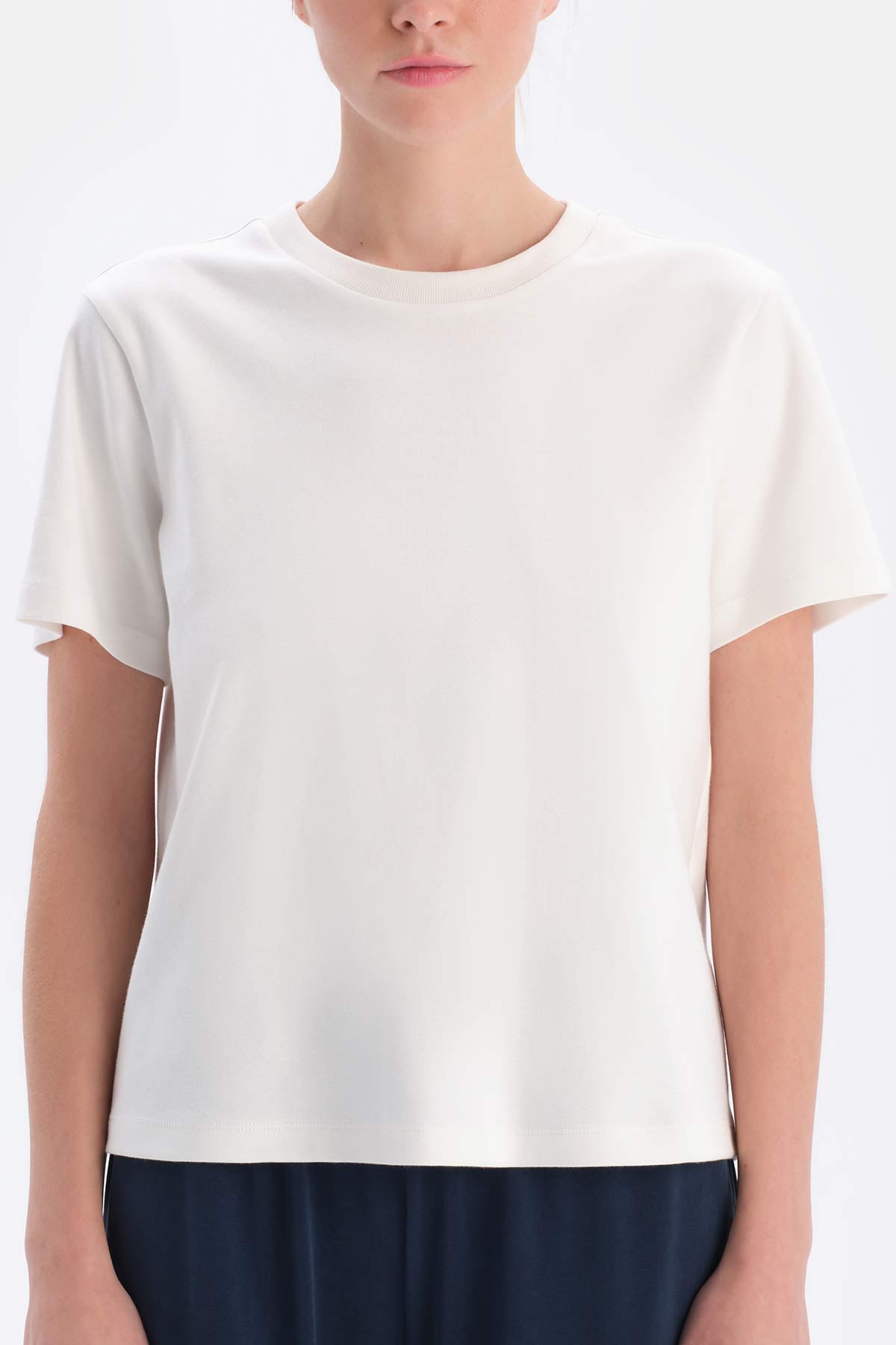 White SILK FINISHING INTERLOCK CREW NECK T-SHIRT