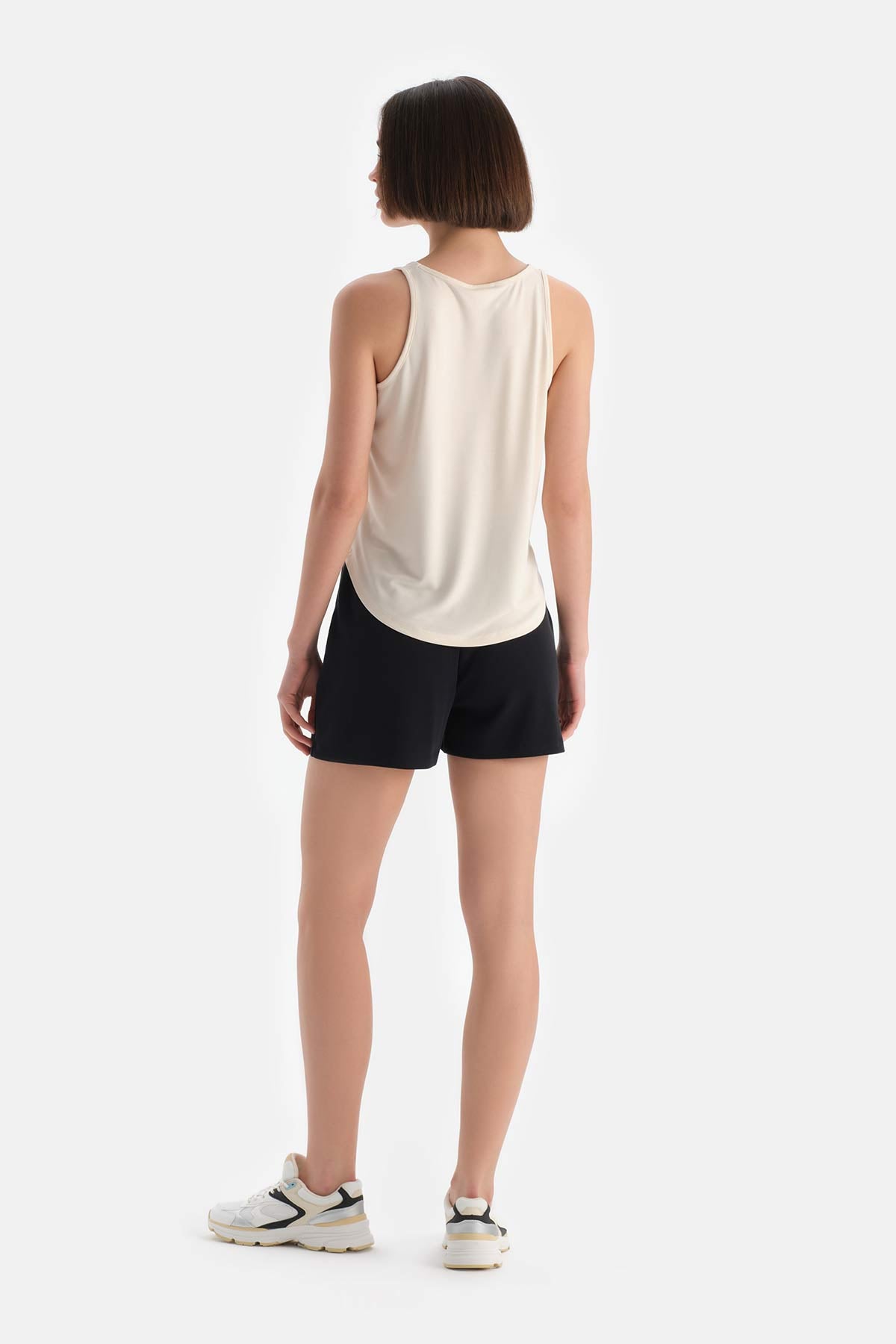 Ekru Dagi Active Kadın Modal Kolsuz Atlet