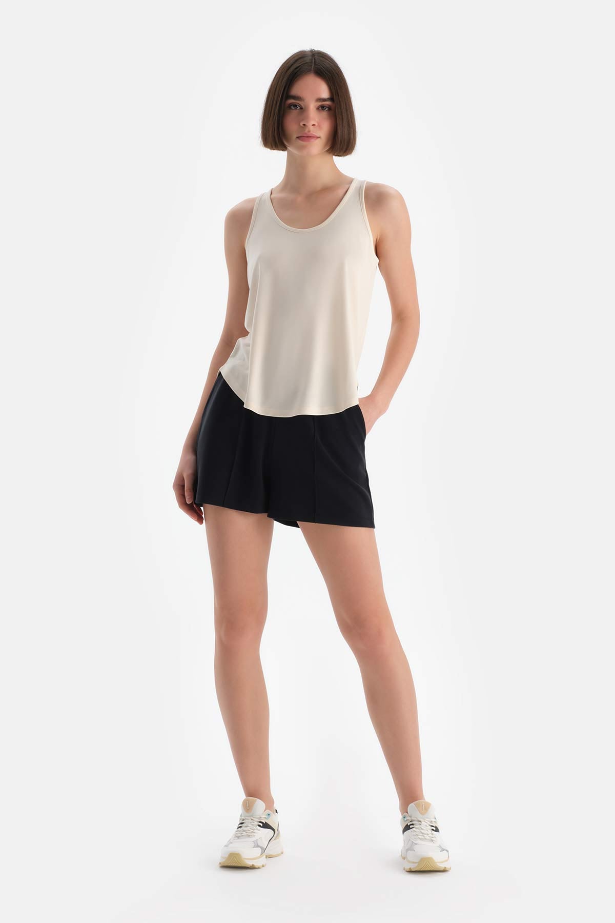 Siyah Dagi Active Kadın Modal Nervürlü Şort