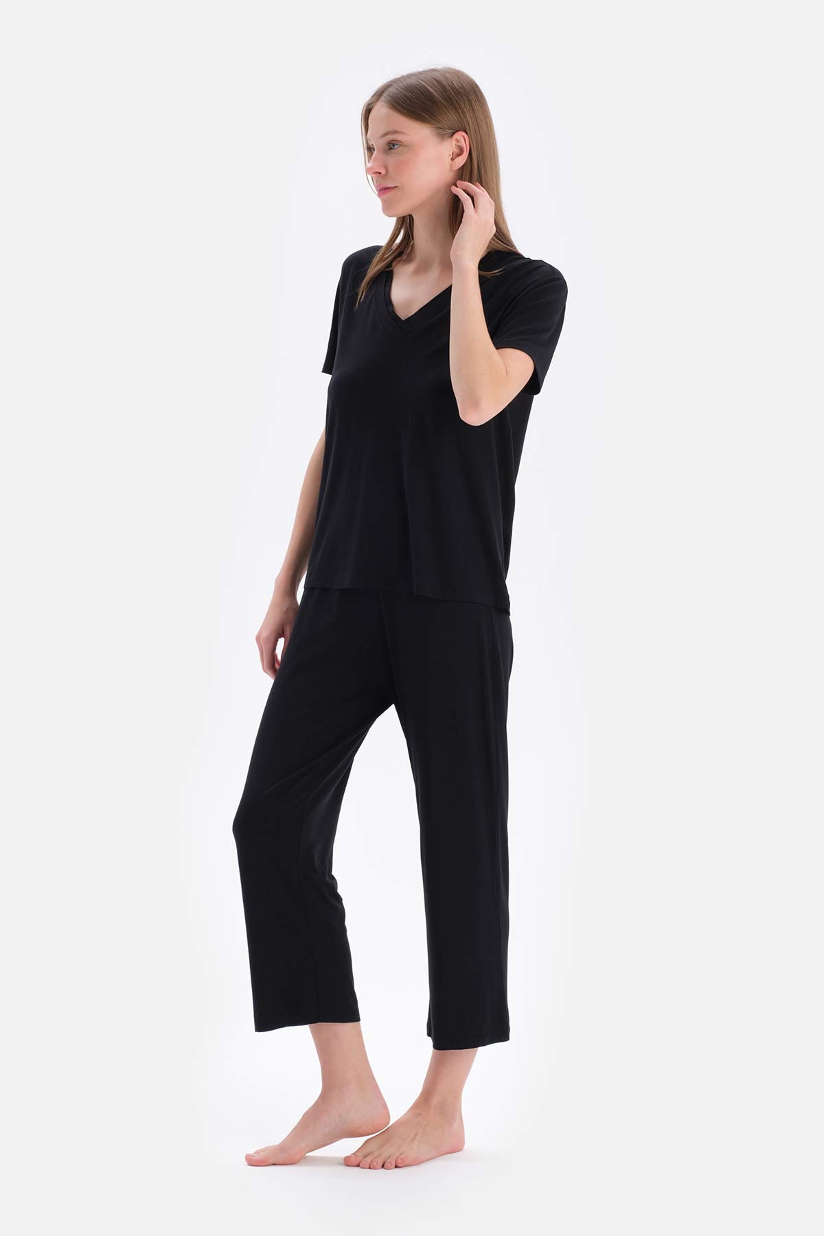 Black SHORT SLEEVE V-NECK BASIC VISCOSE T-SHIRT PANTS PAJAMA SET