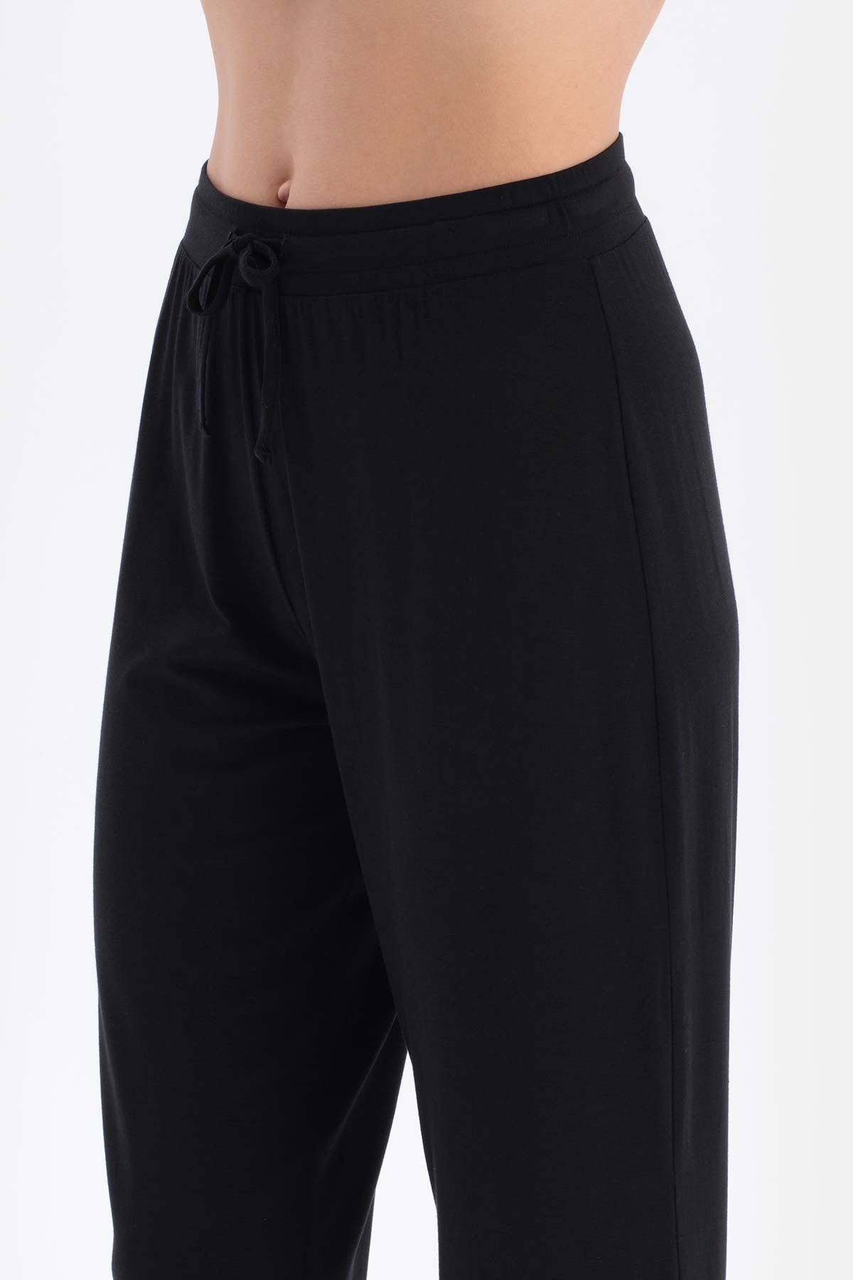 Black SHORT SLEEVE V-NECK BASIC VISCOSE T-SHIRT PANTS PAJAMA SET