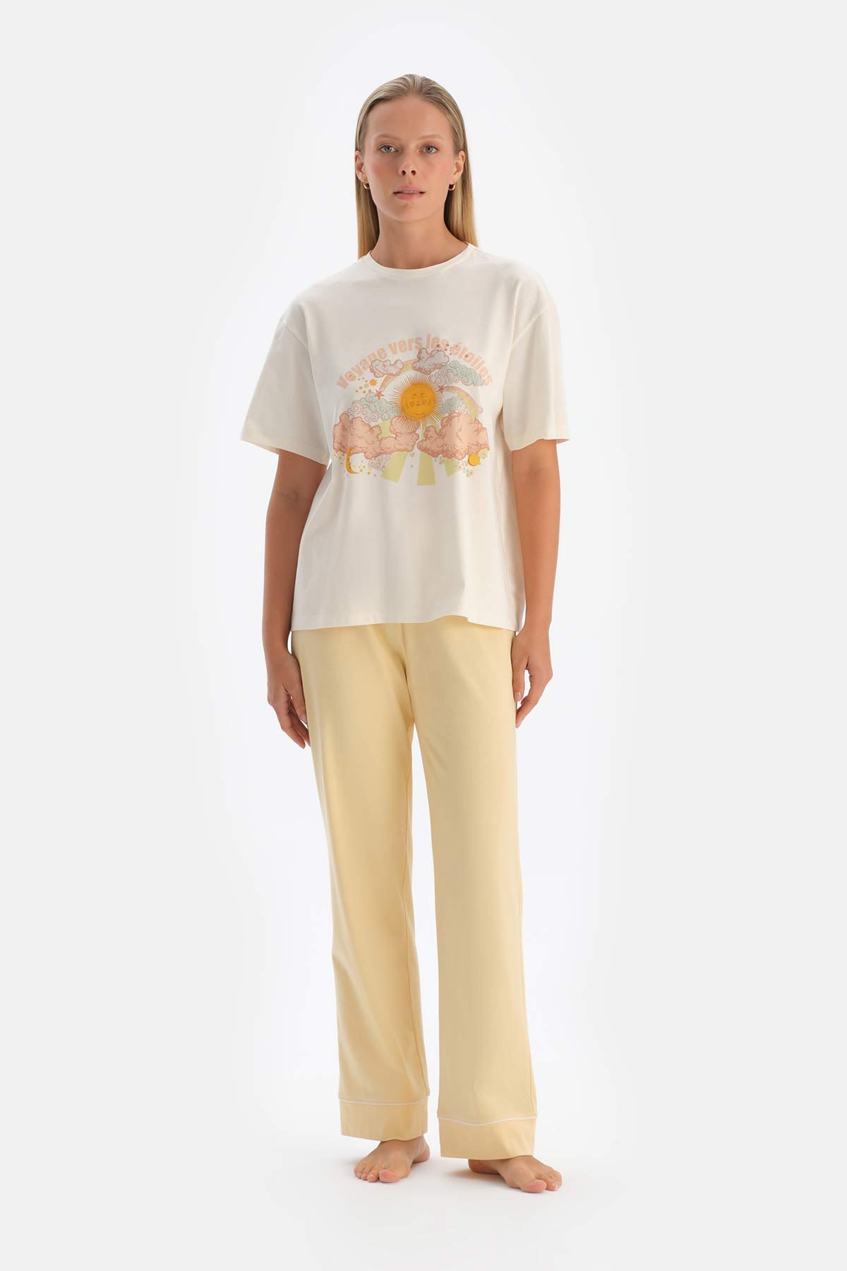 Kırık Beyaz Baskılı Pamuklu Pijama Takımı