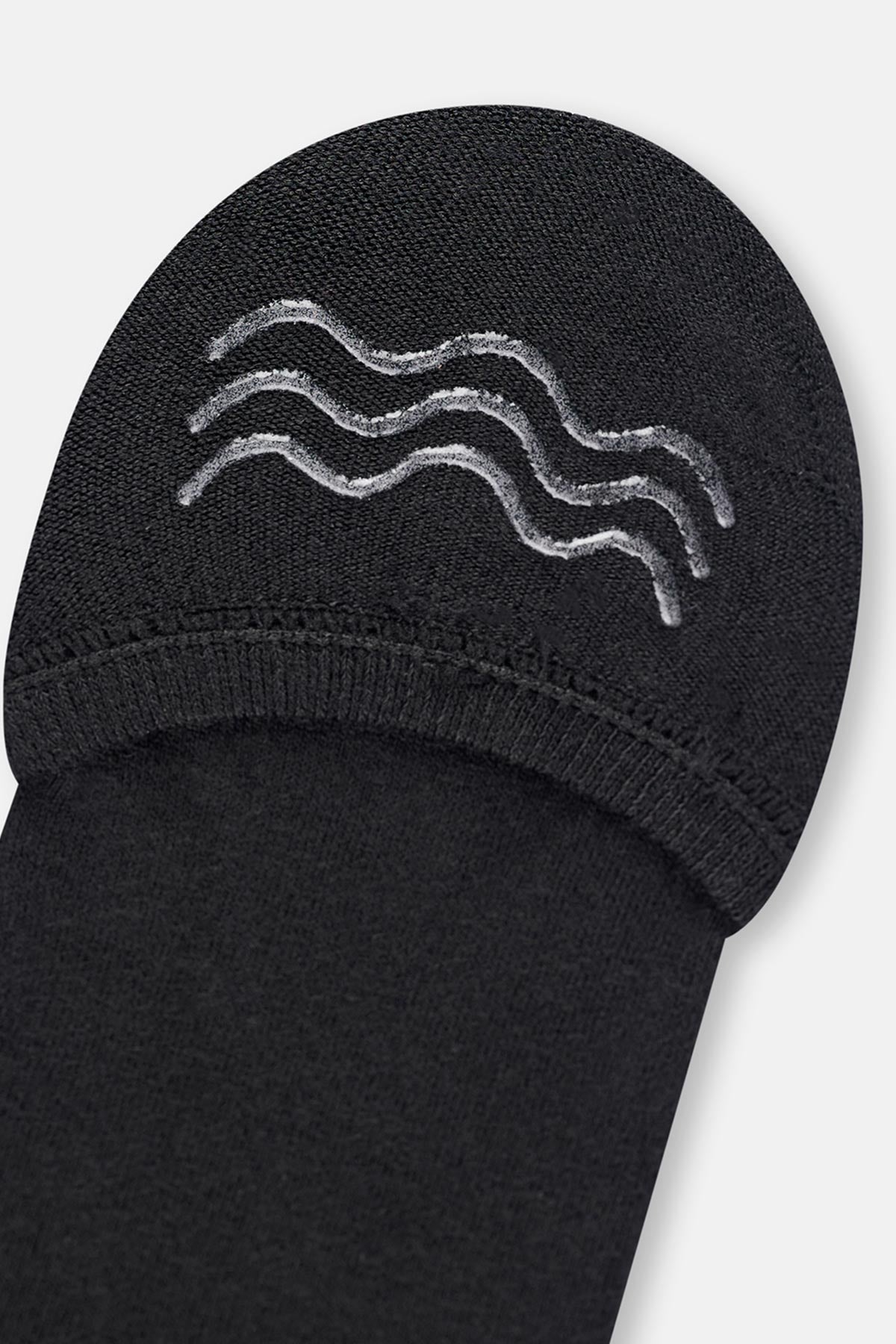 Black WOMENS ALL BLACK MODAL INVISIBLE SOCKS