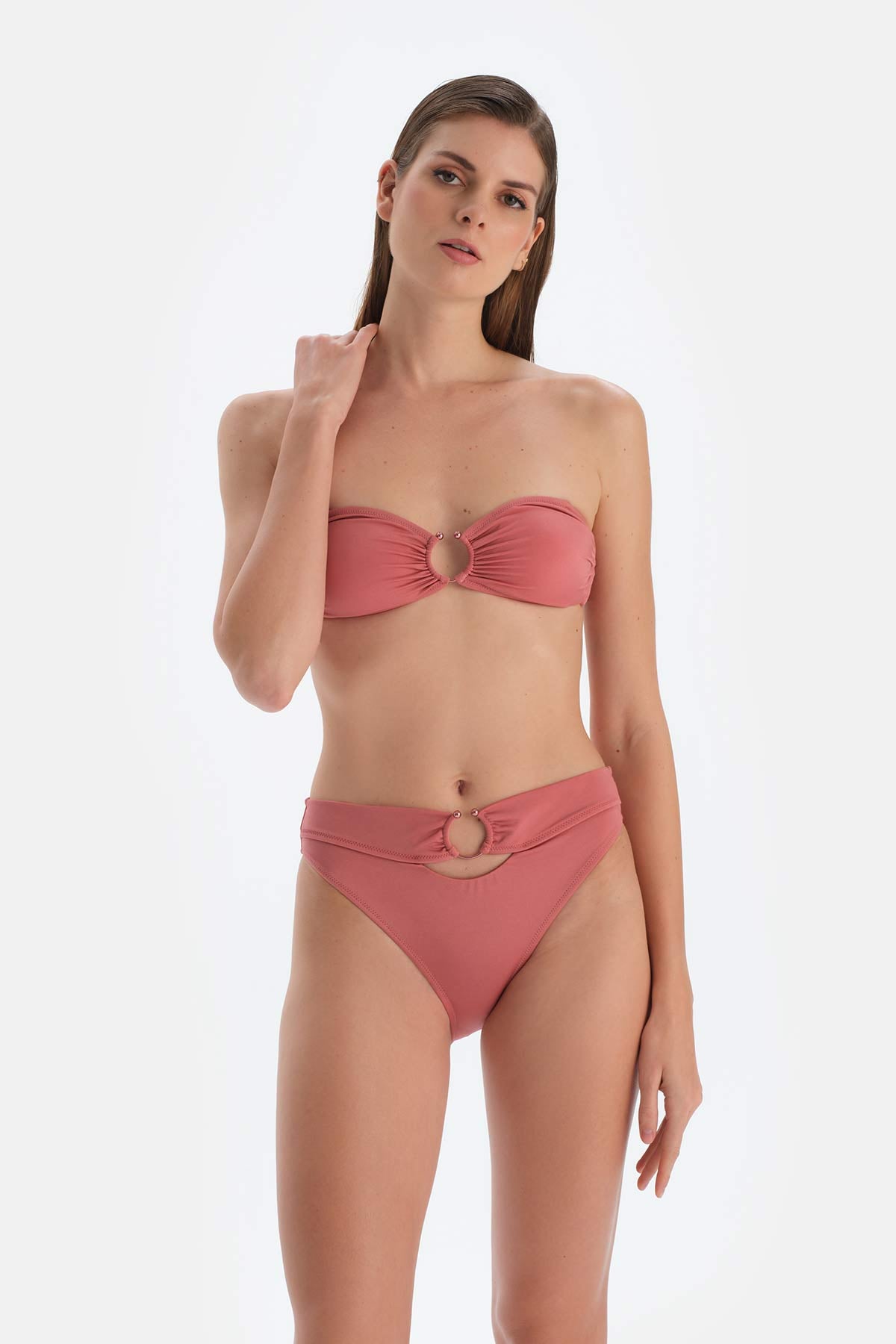 Gül Kurusu Normal Bel Bikini Alt