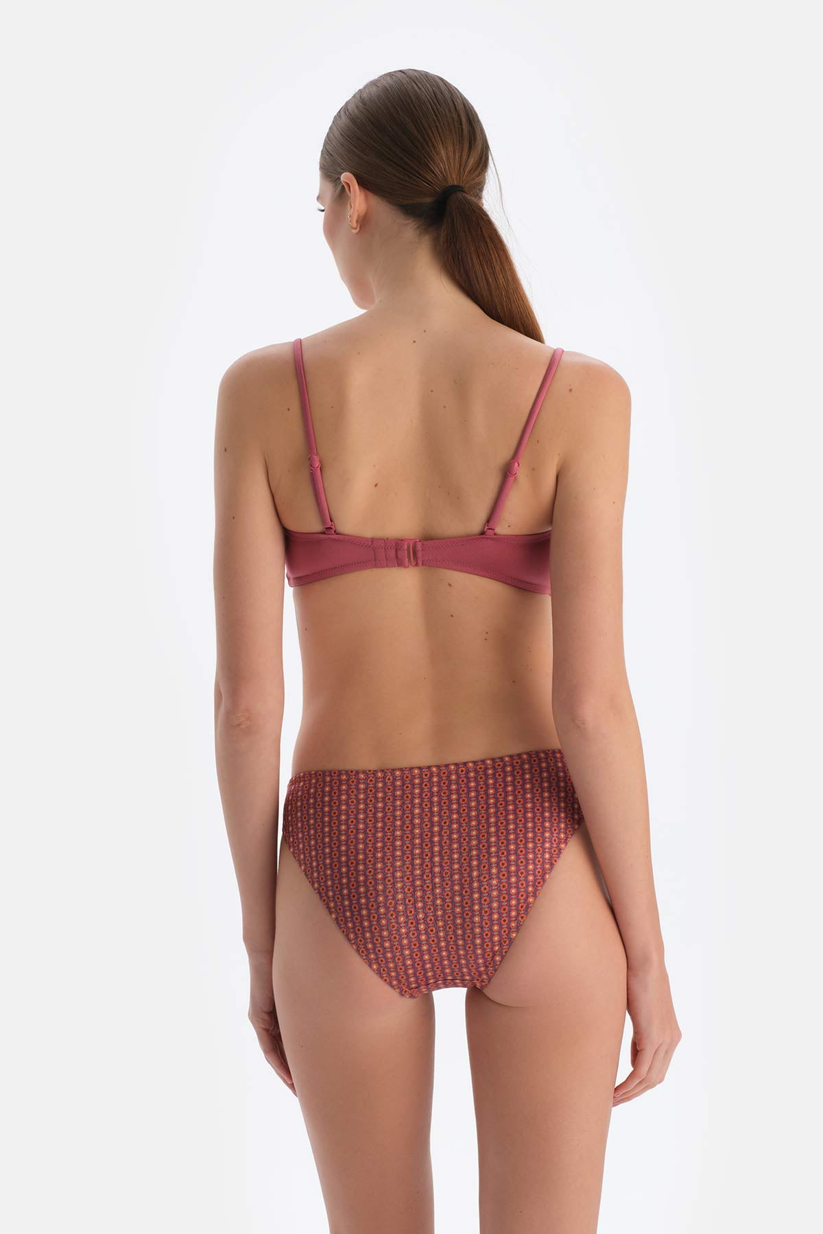 Kahverengi Straplez Bikini Üstü