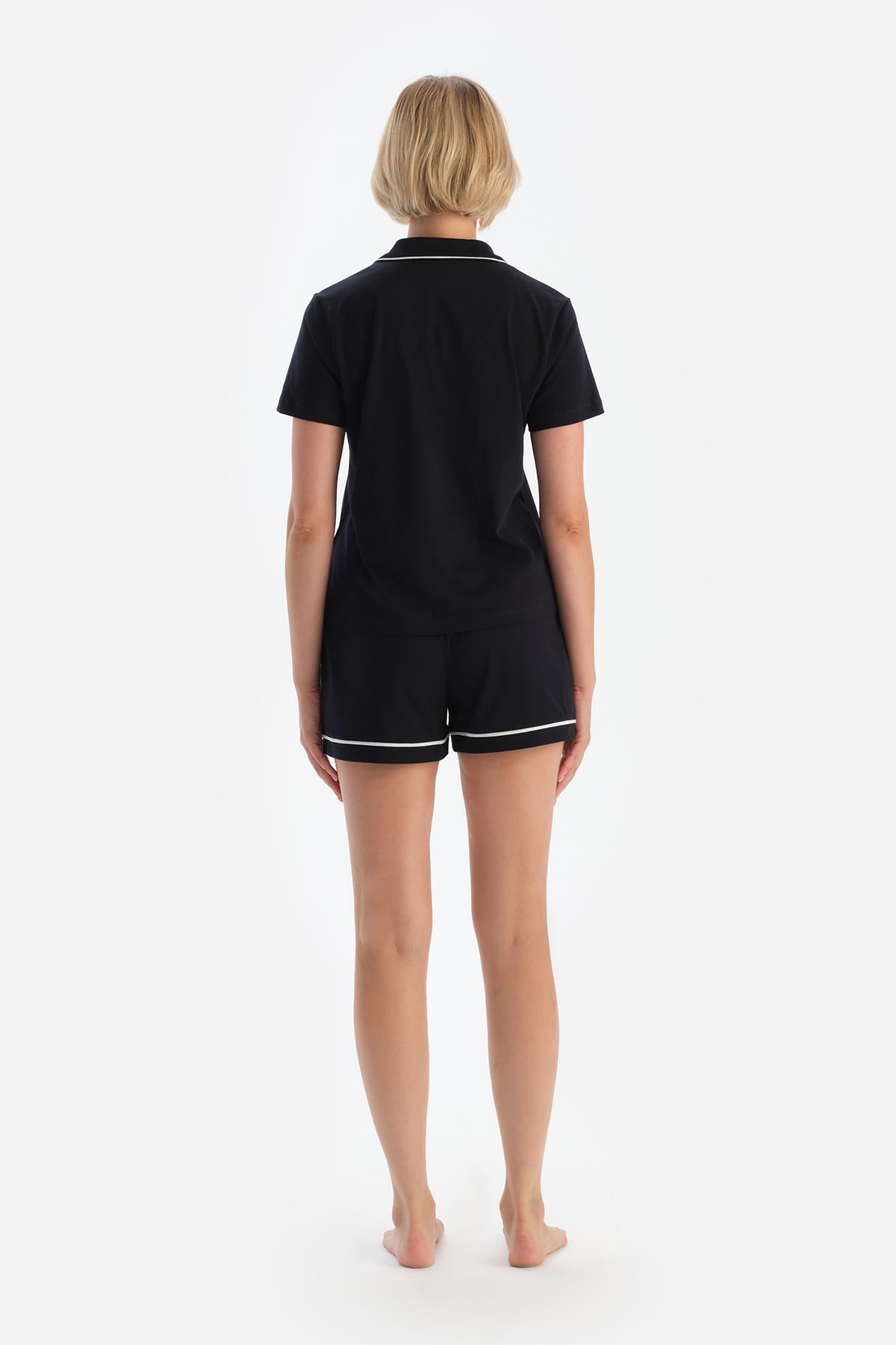 Lacivert Biye Detaylı Basic Şortlu Pijama Takımı