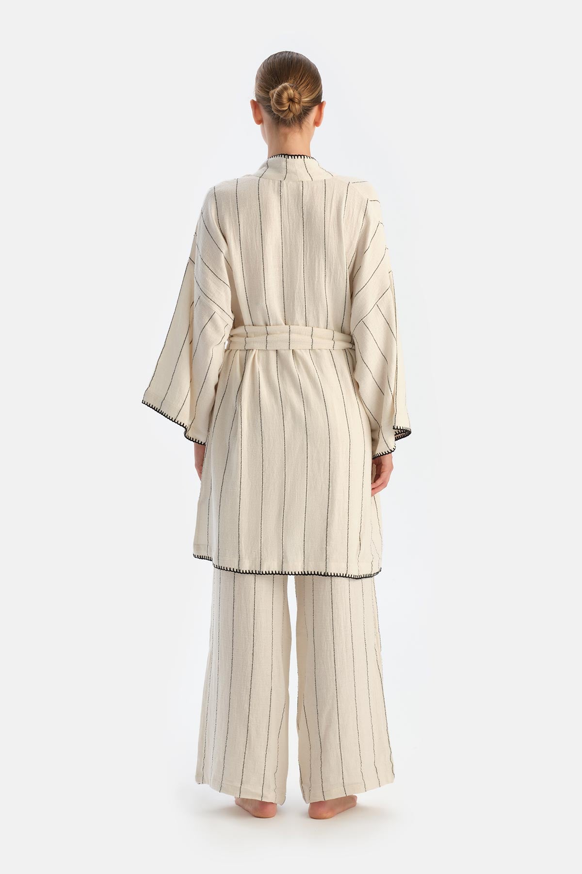 Ekru-Siyah Ryder Act - Anatolia Koleksiyonu - Kimono