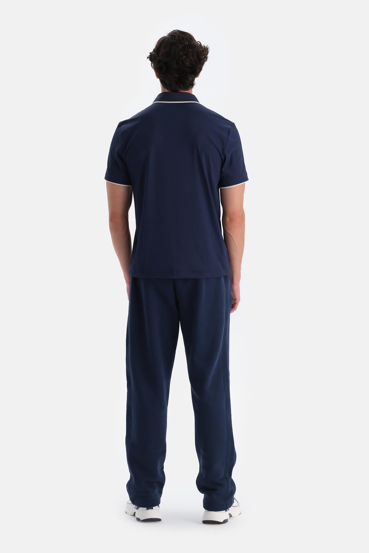 Lacivert Erkek Teknik Kumaş Polo Yaka Detaylı Tişört