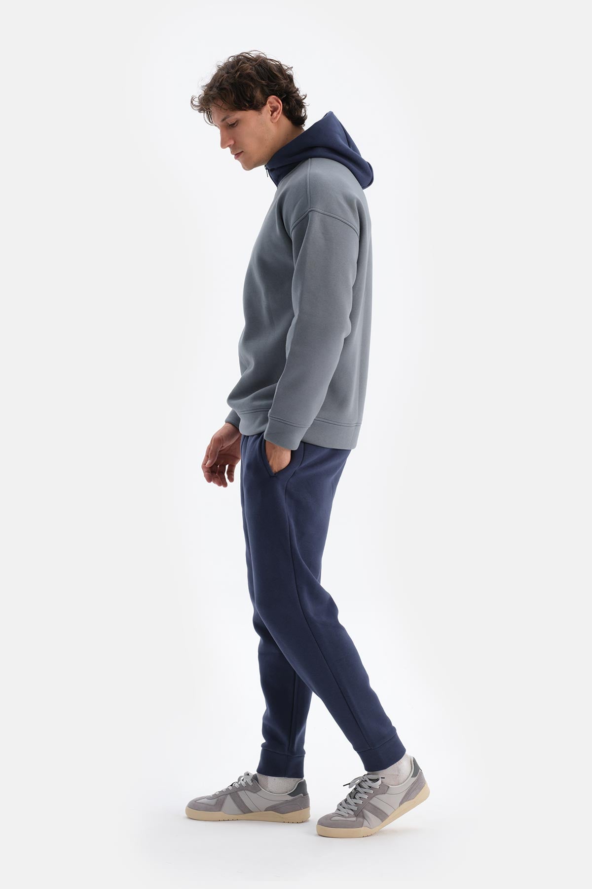 Indigo Erkek Kapişonlu Içi Şardonlu Sweatshırt