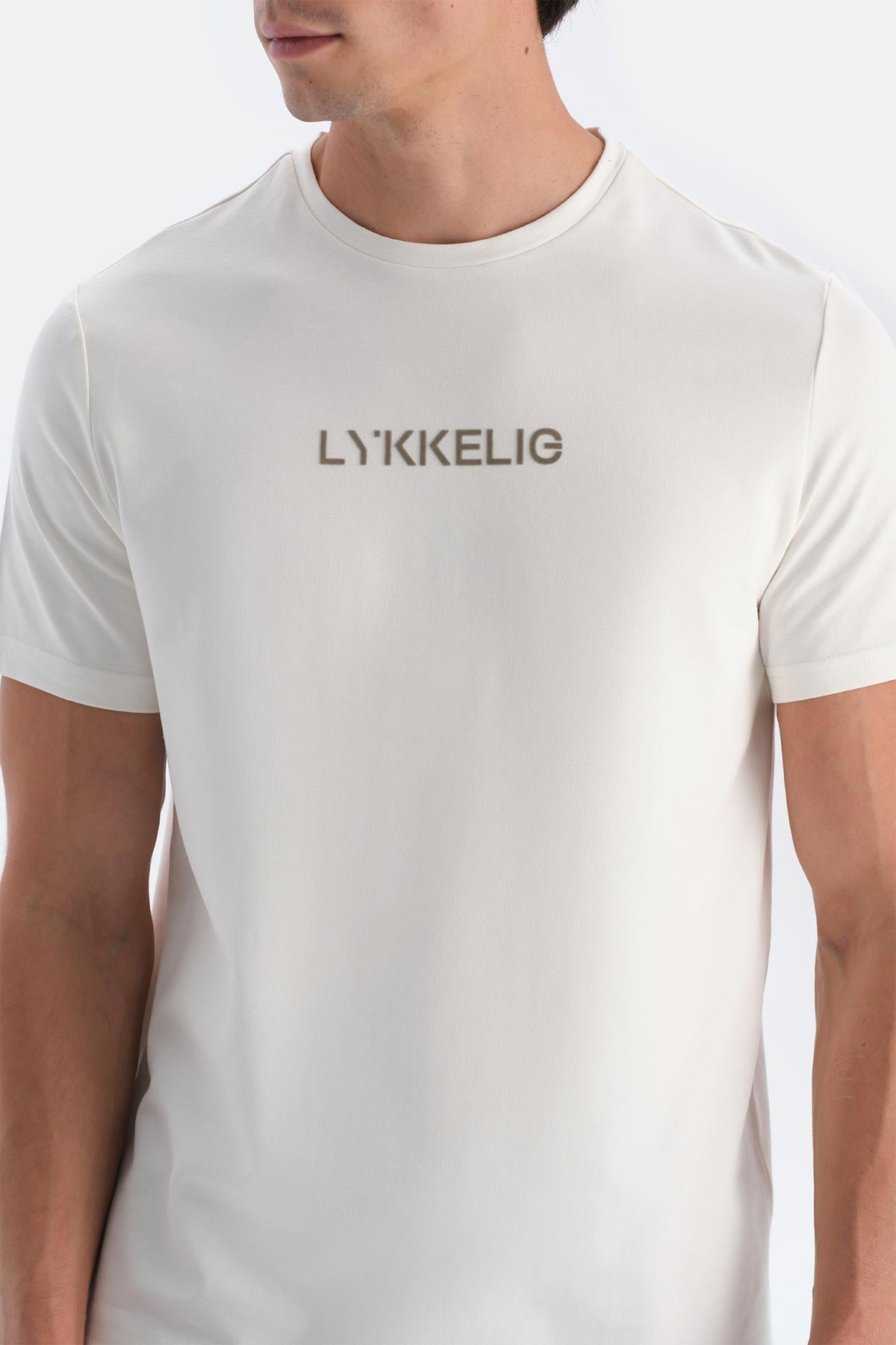 Taş Erkek Ön Baskı Detaylı Tişört