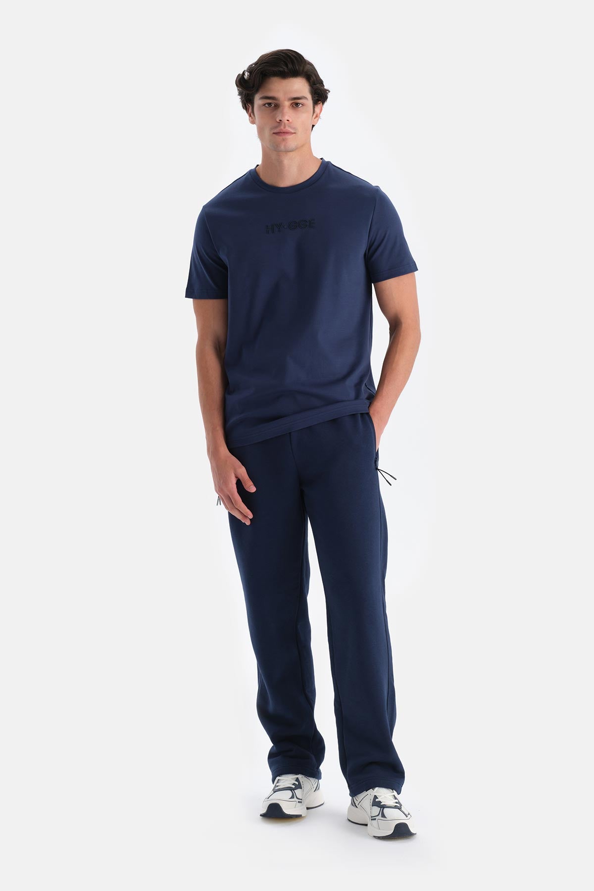 Lacivert Erkek Ön Baskı Detaylı Tişört